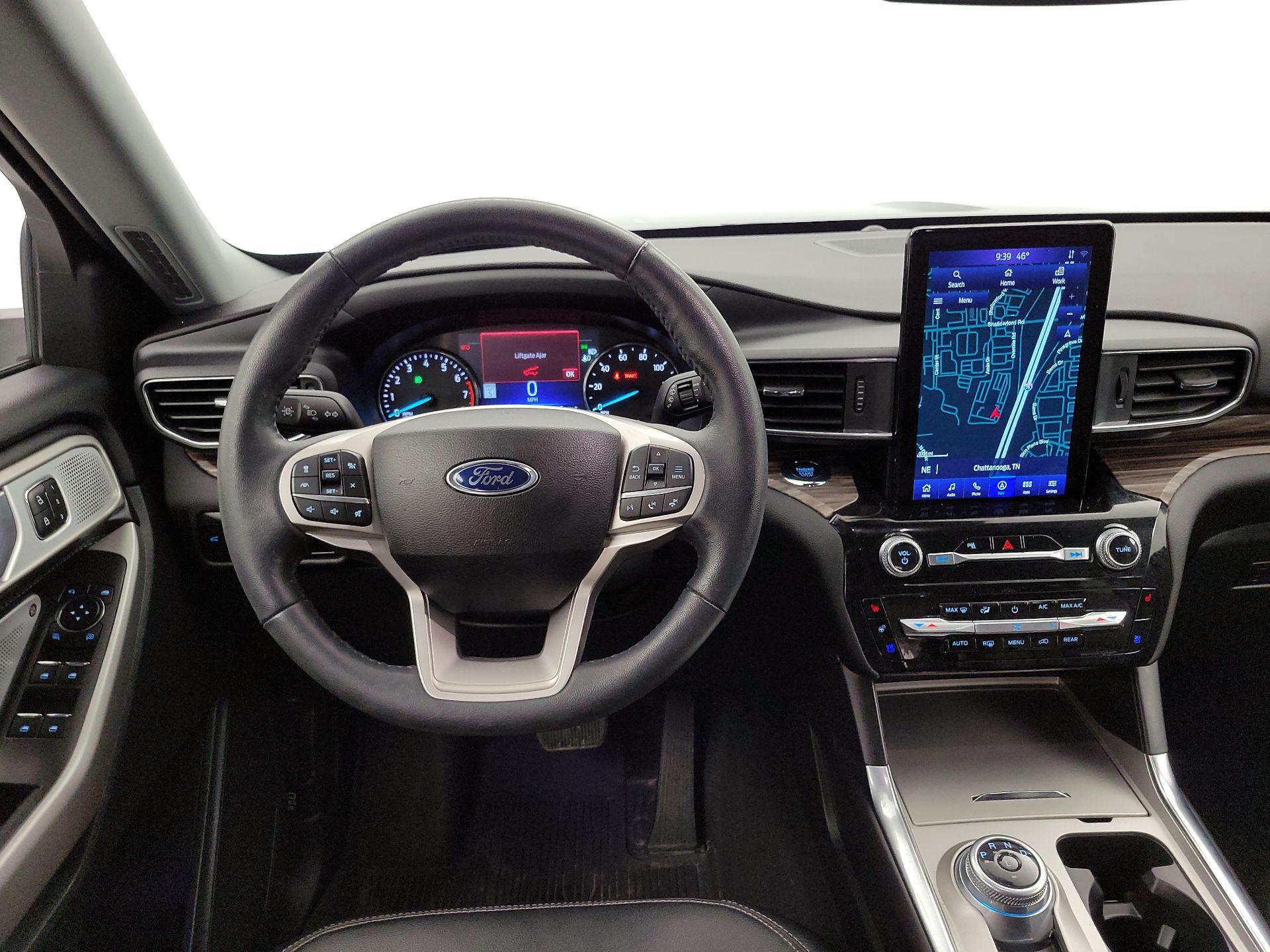 Thumbnail: 2023 Ford Explorer - 10