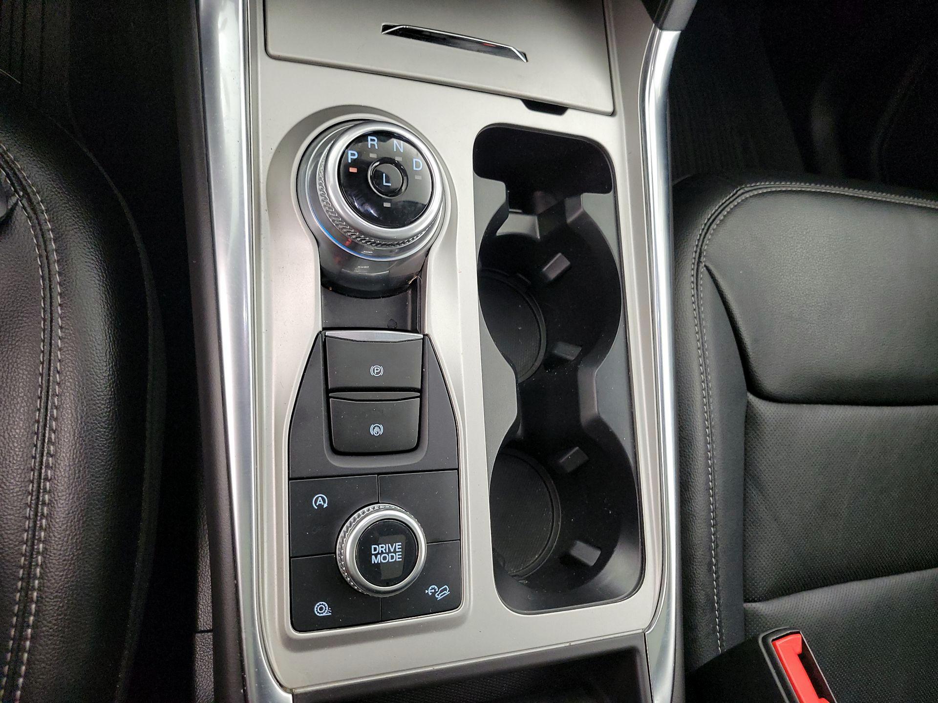 Thumbnail: 2023 Ford Explorer - 18