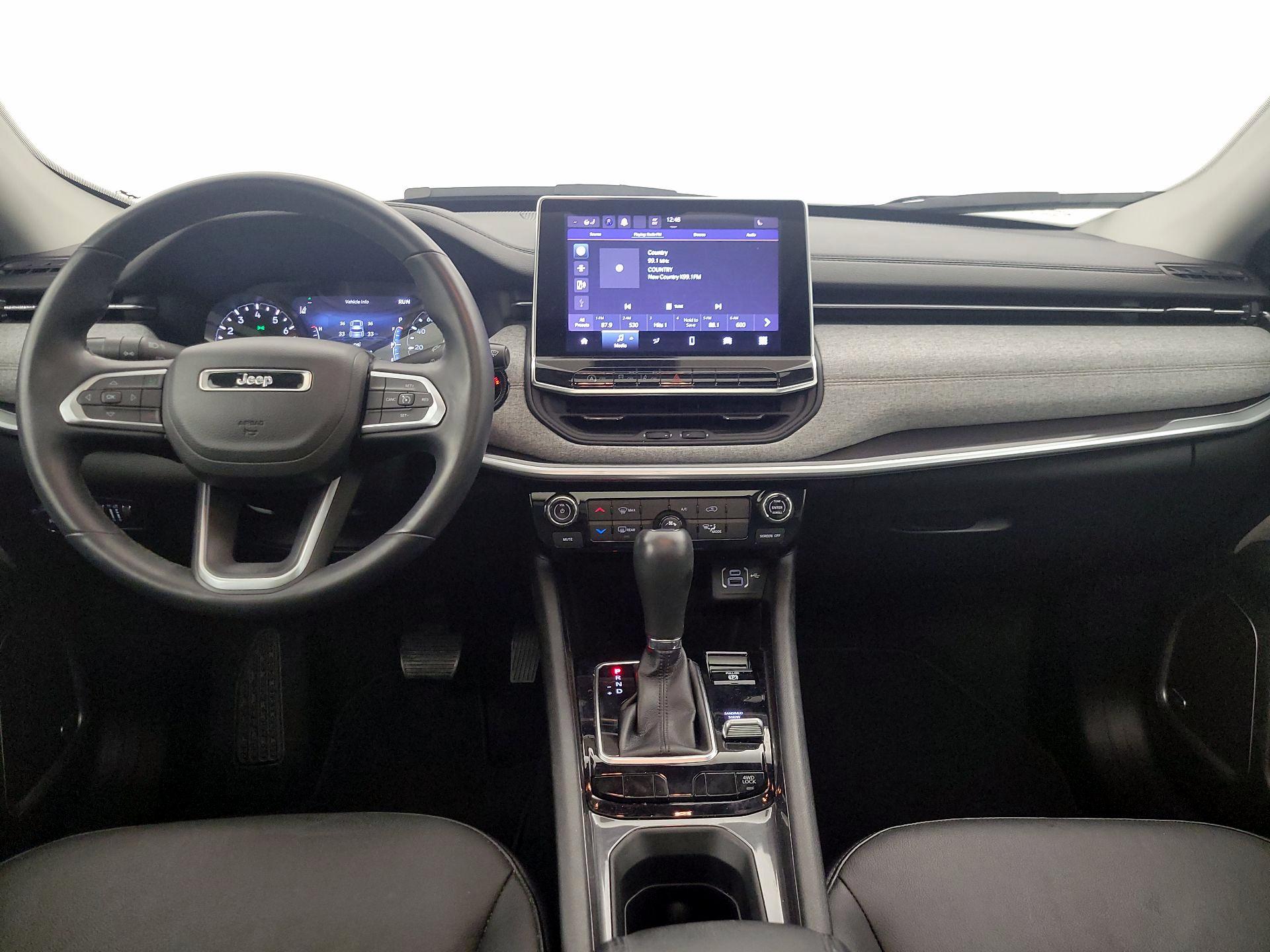 Thumbnail: 2022 Jeep Compass - 9