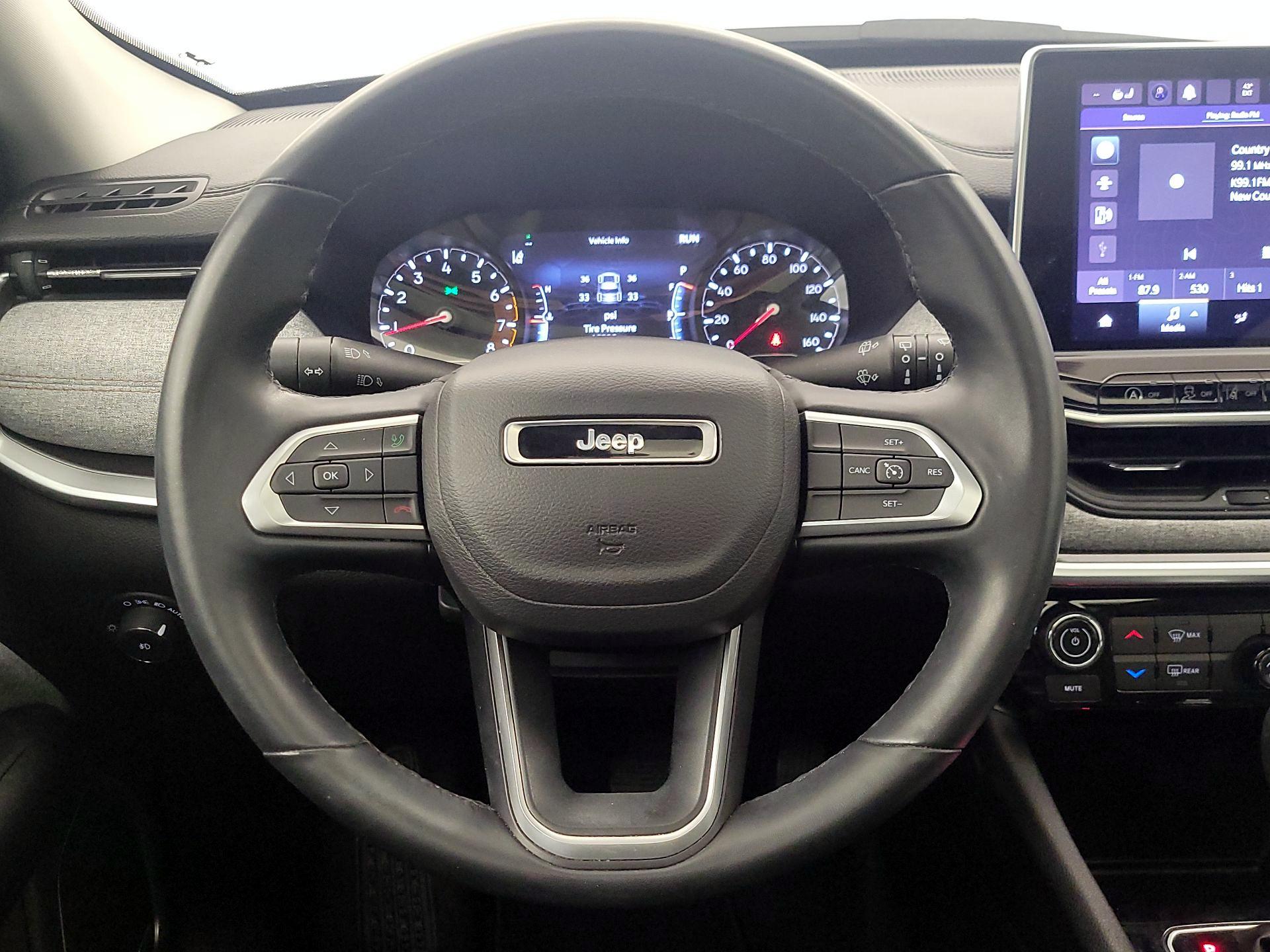 Thumbnail: 2022 Jeep Compass - 10