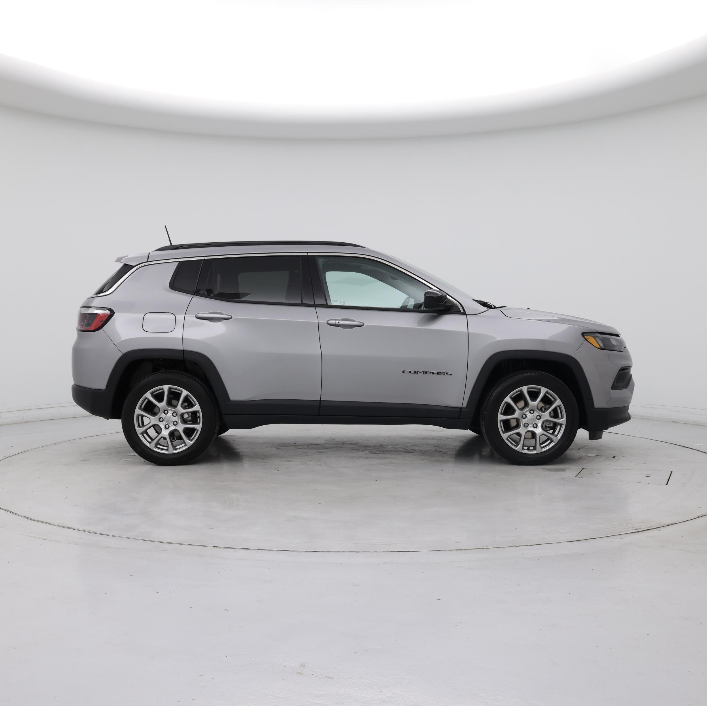 Thumbnail: 2022 Jeep Compass - 7