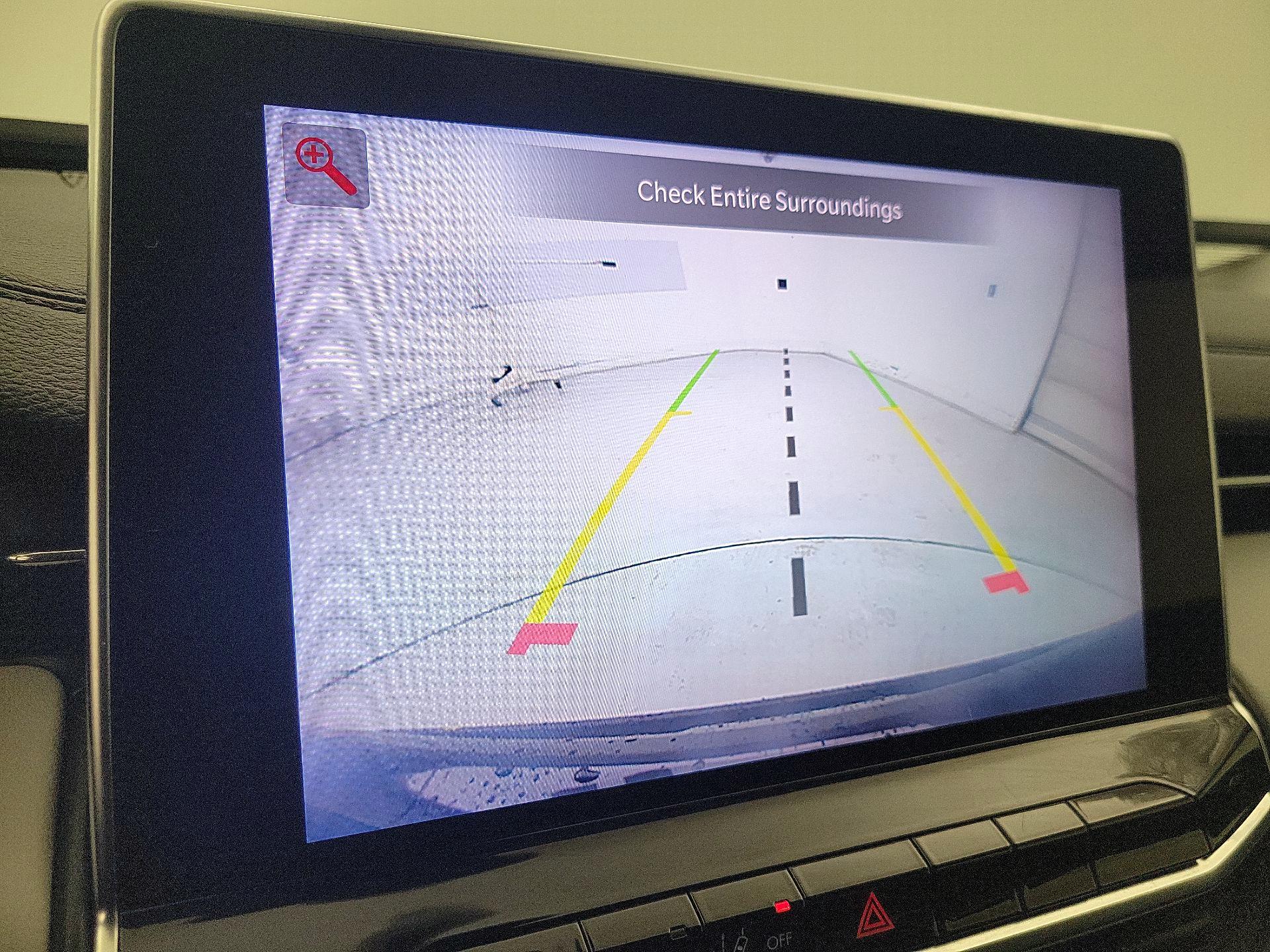 Thumbnail: 2022 Jeep Compass - 14