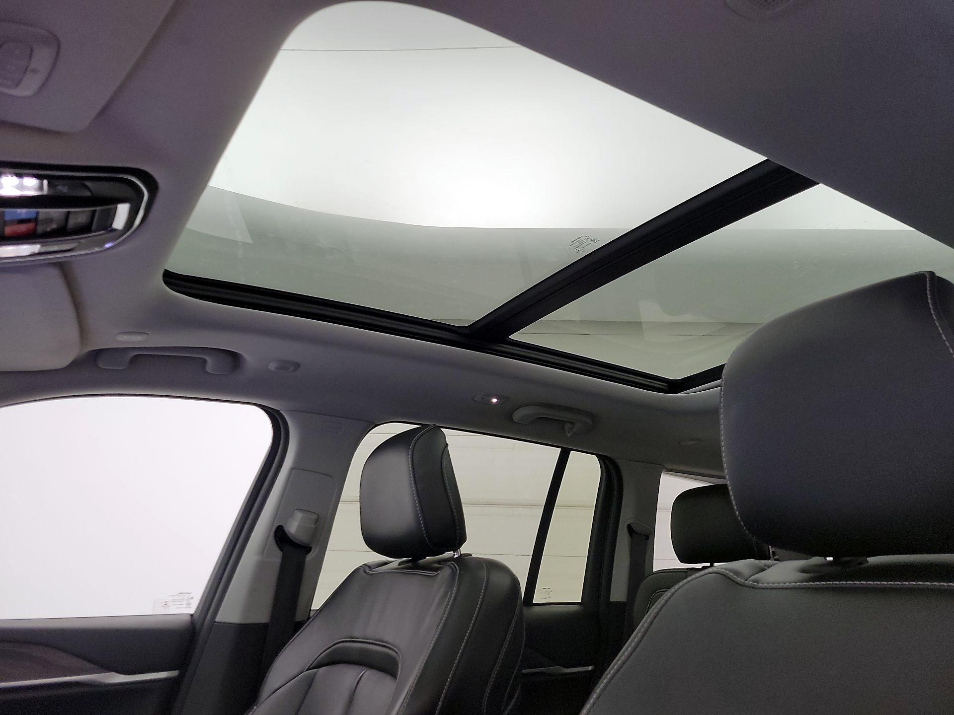 Thumbnail: 2022 Jeep Grand Cherokee - 20