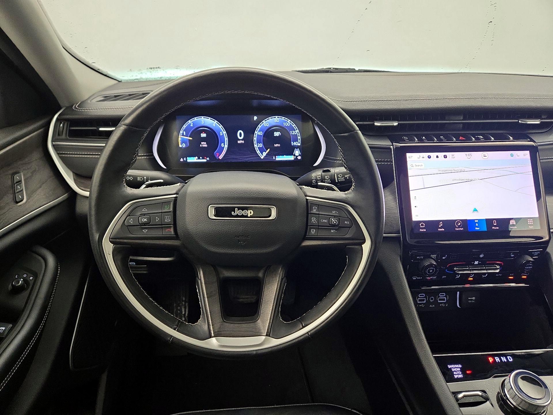 Thumbnail: 2022 Jeep Grand Cherokee - 10