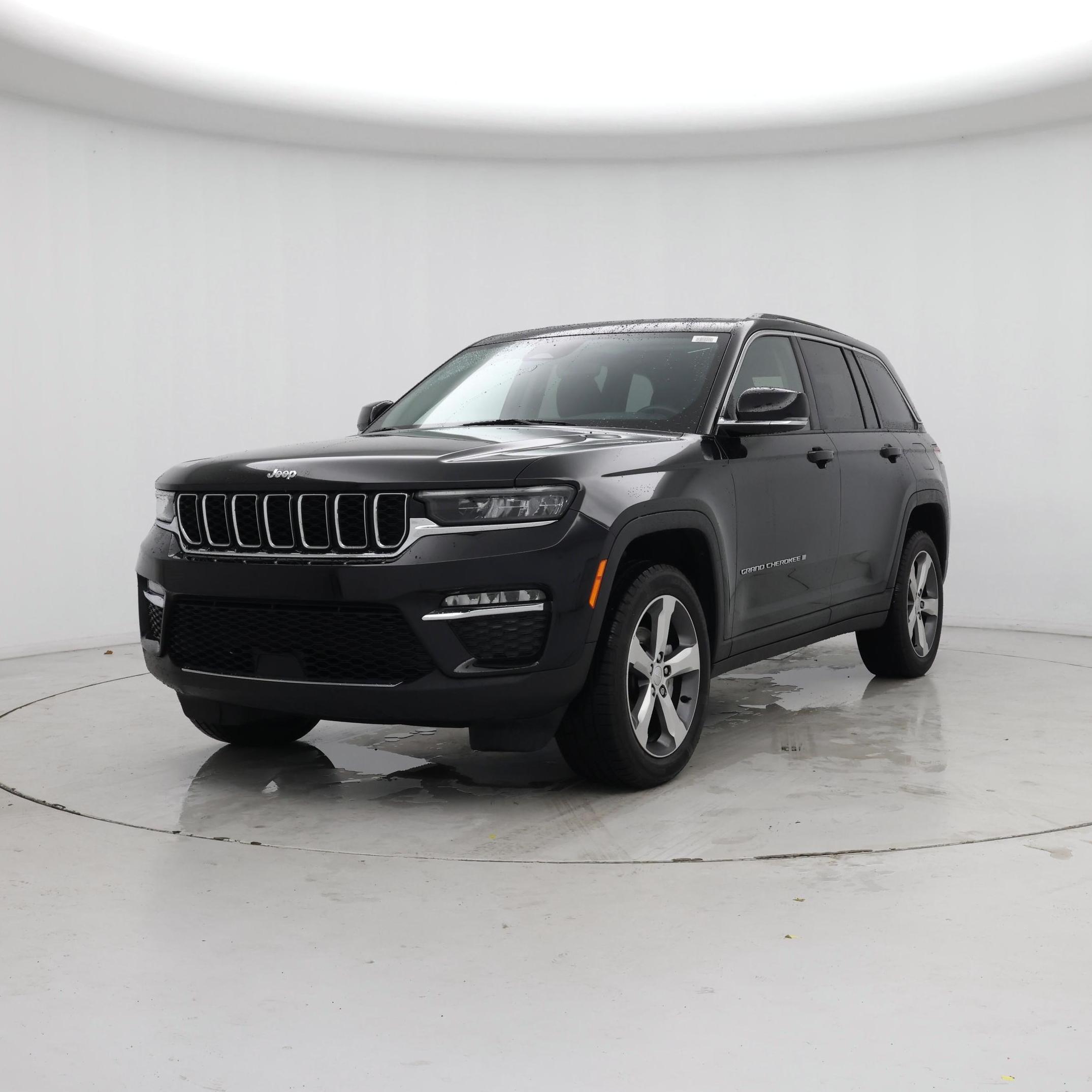 Thumbnail: 2022 Jeep Grand Cherokee - 4