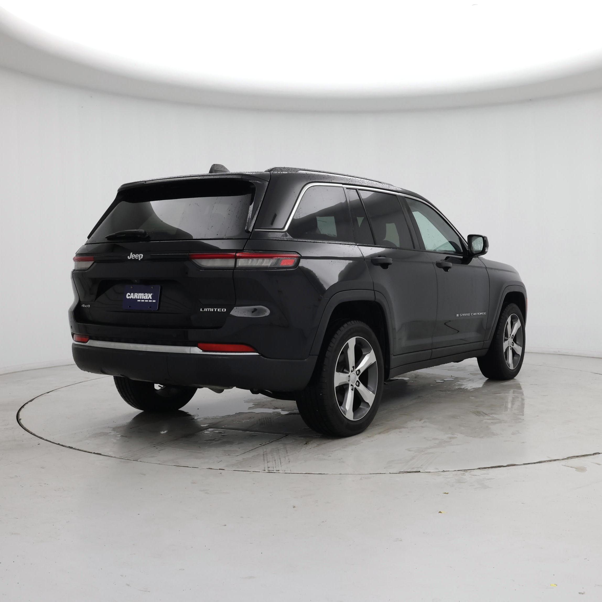 Thumbnail: 2022 Jeep Grand Cherokee - 8