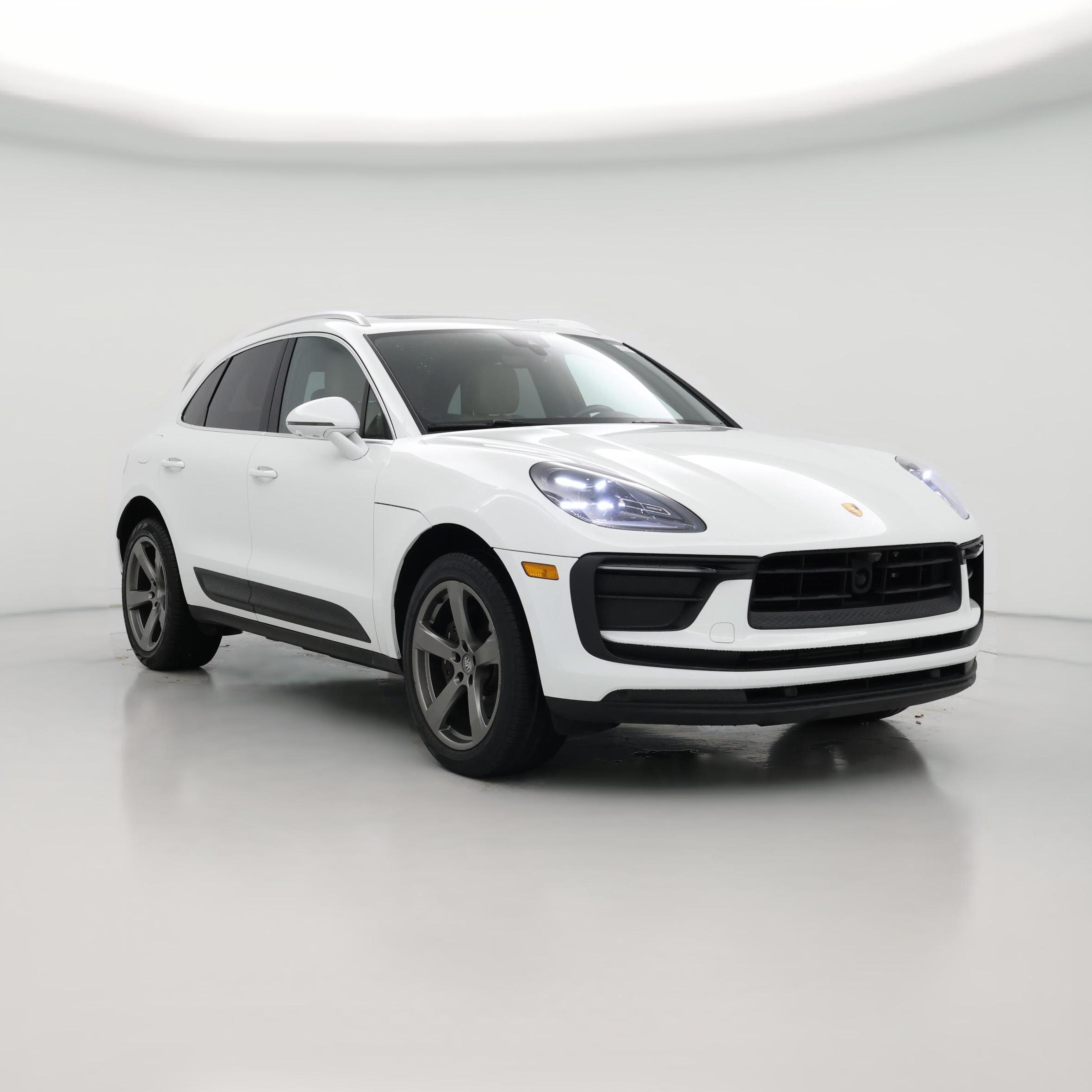 Thumbnail: 2023 Porsche Macan - 1