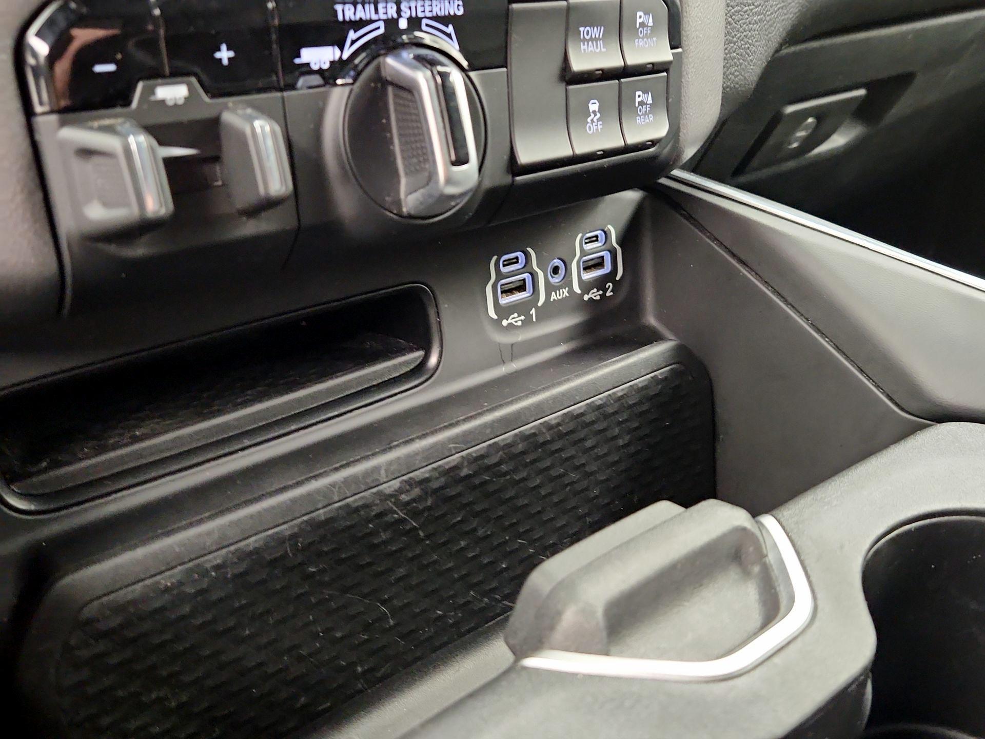 Thumbnail: 2021 RAM 1500 - 19