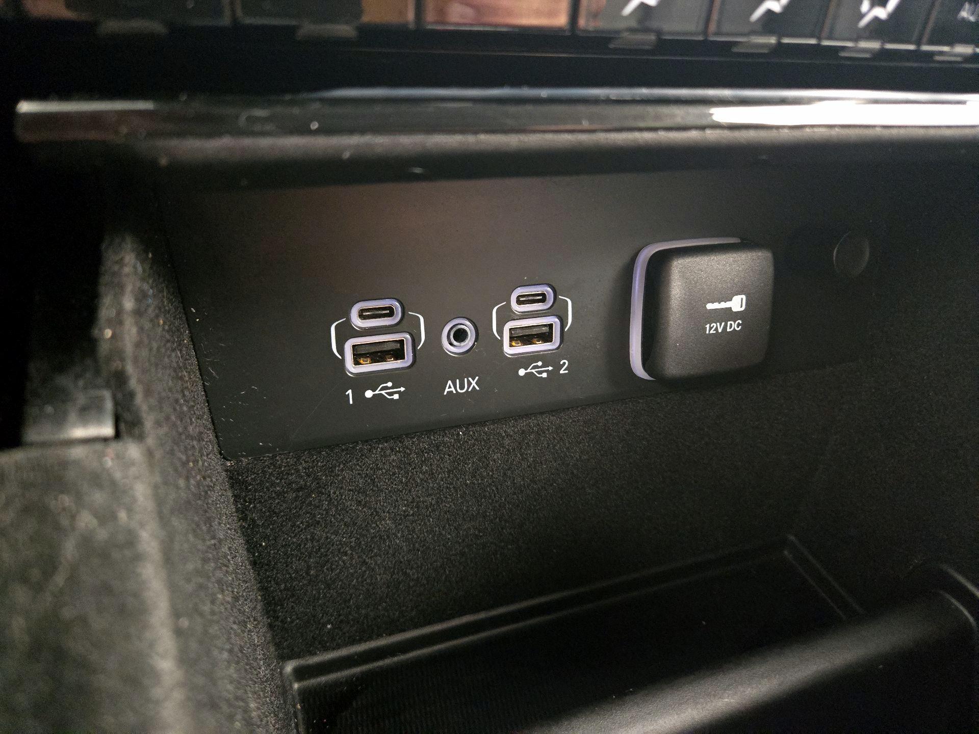 Thumbnail: 2022 Jeep Grand Cherokee - 18