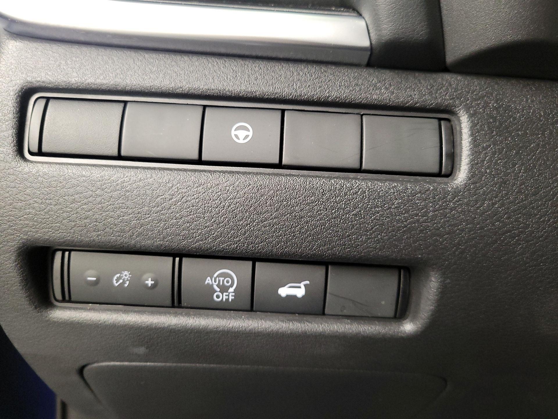 Thumbnail: 2023 Nissan Rogue - 13