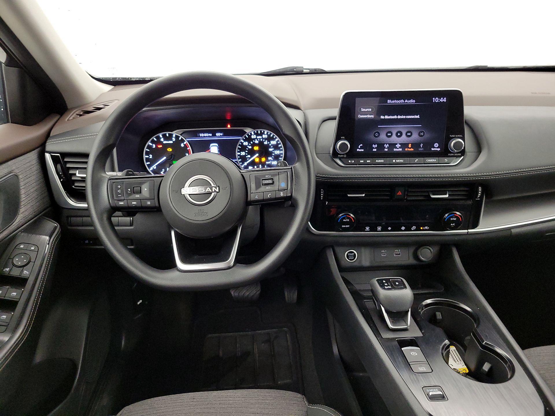 Thumbnail: 2022 Nissan Rogue - 10