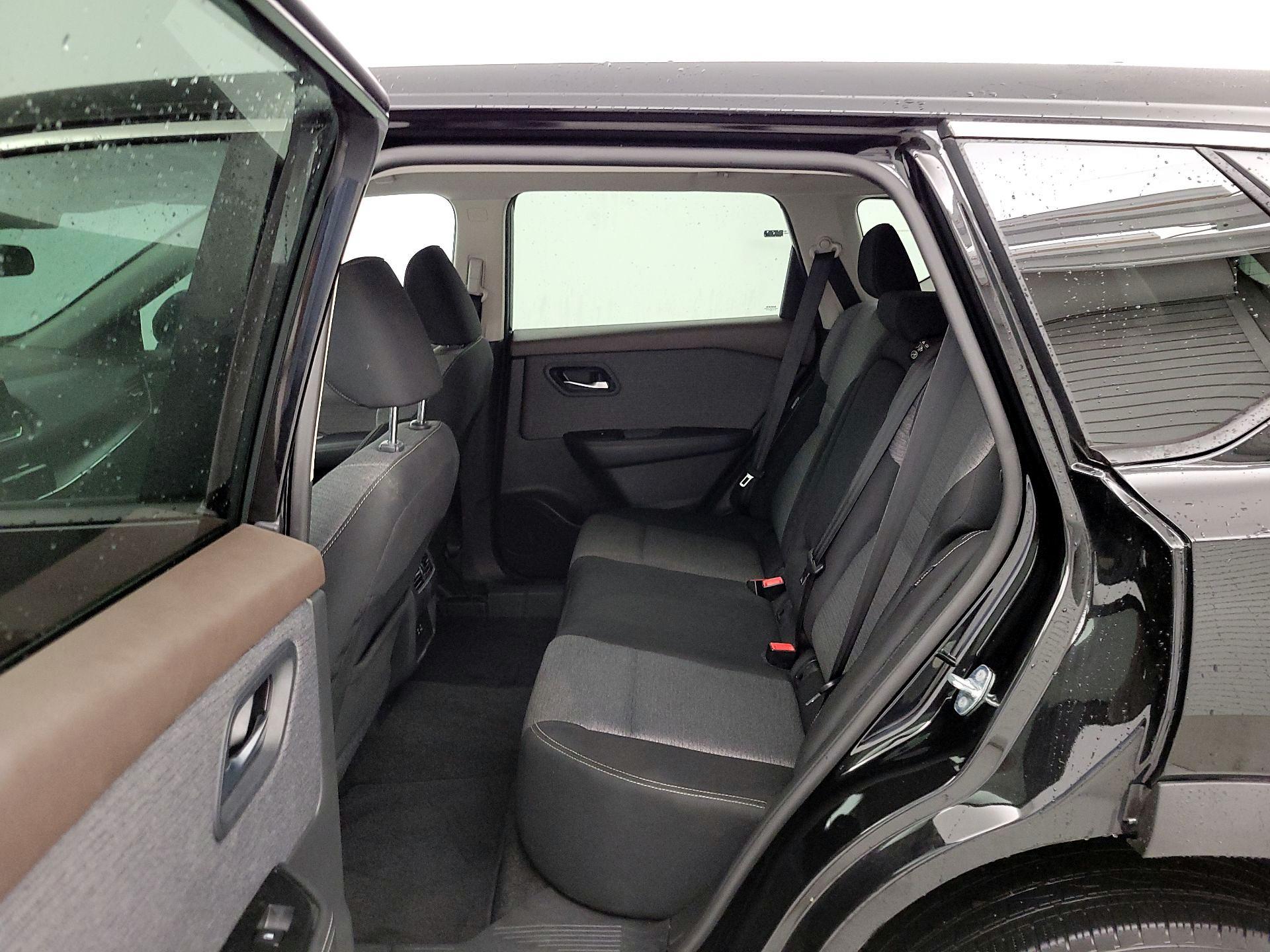 Thumbnail: 2022 Nissan Rogue - 19