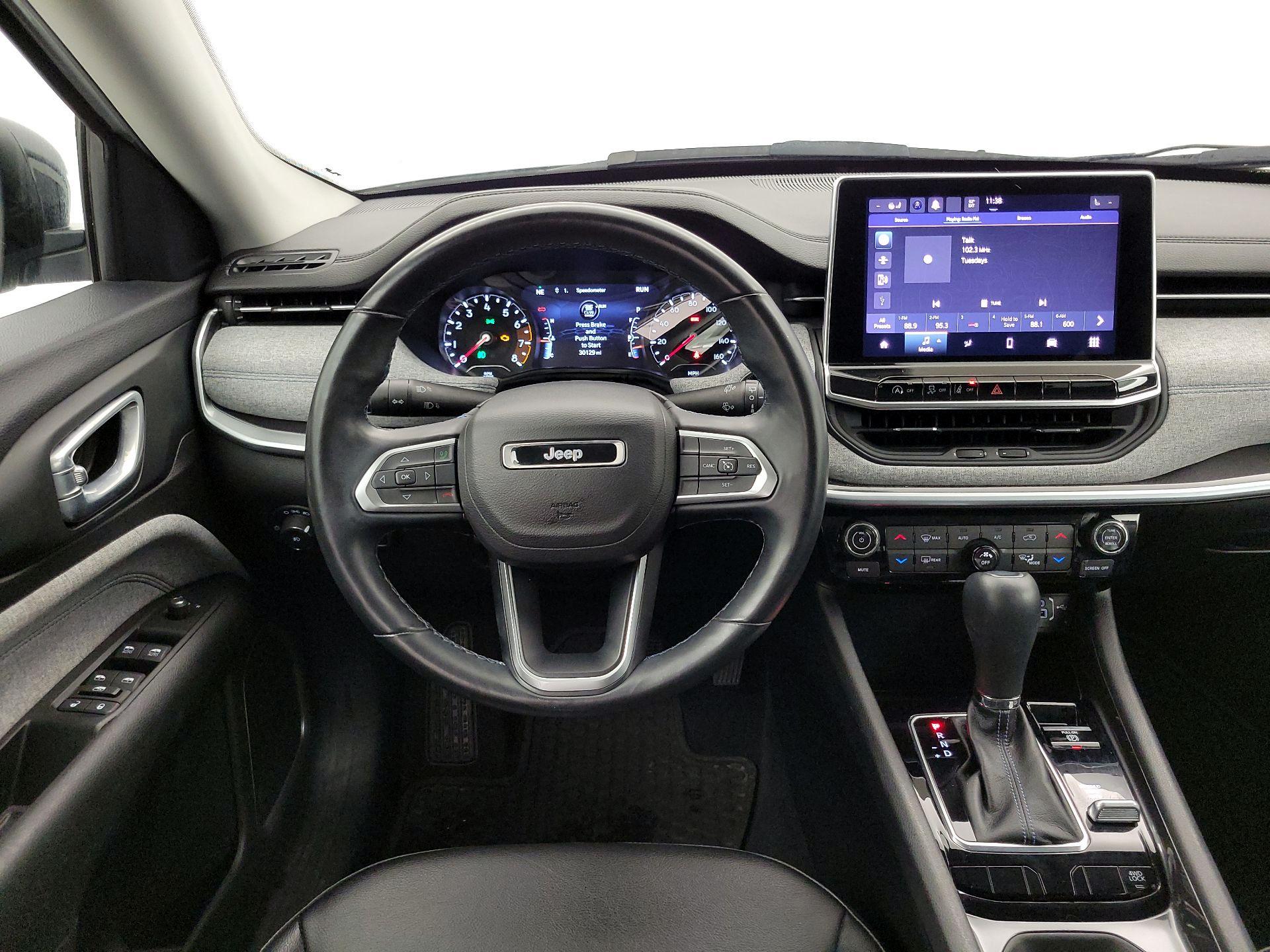 Thumbnail: 2022 Jeep Compass - 10