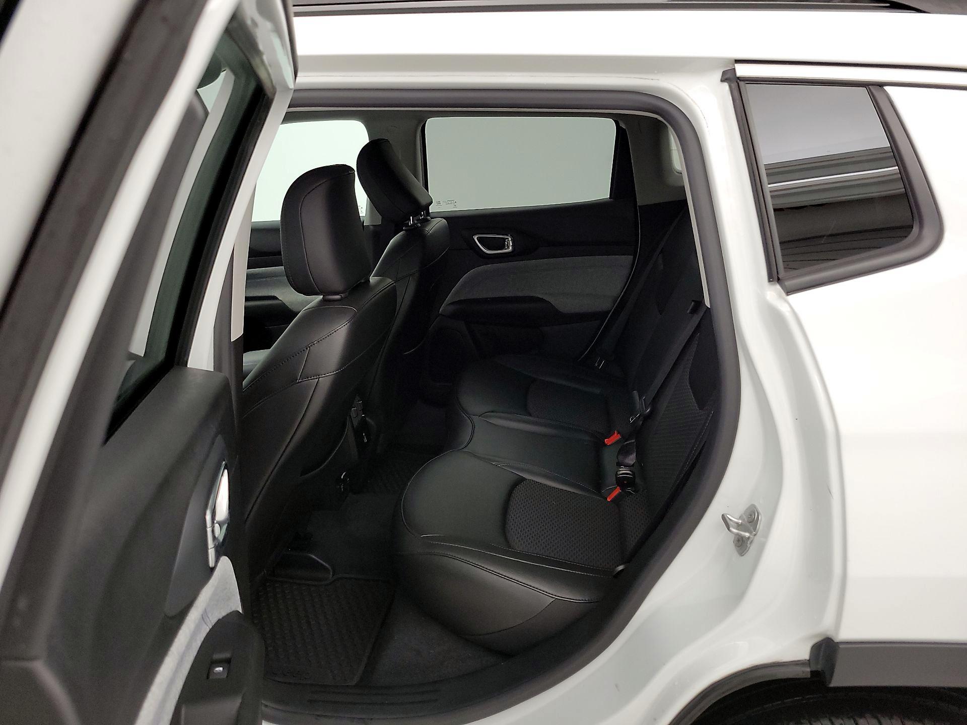 Thumbnail: 2022 Jeep Compass - 19