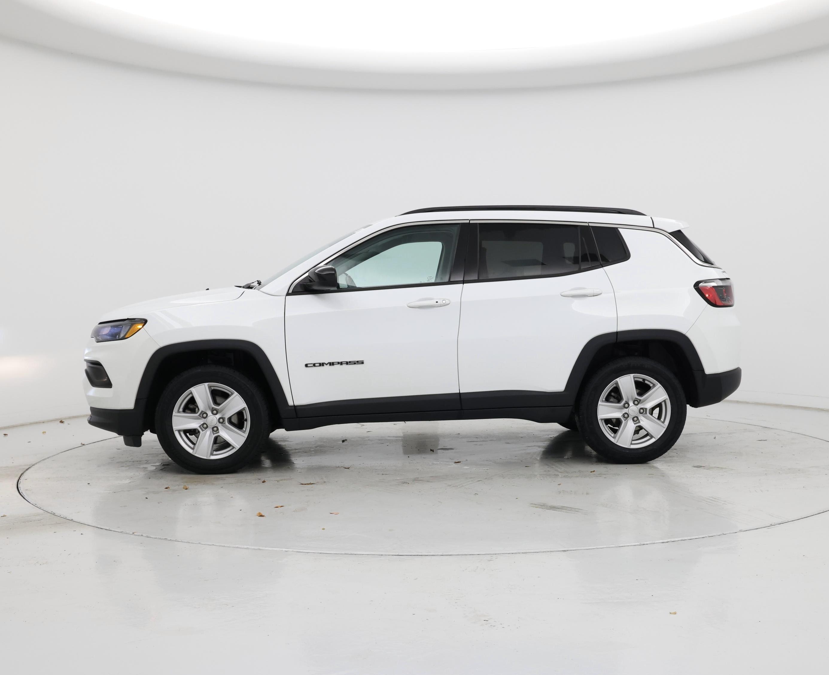 Thumbnail: 2022 Jeep Compass - 3