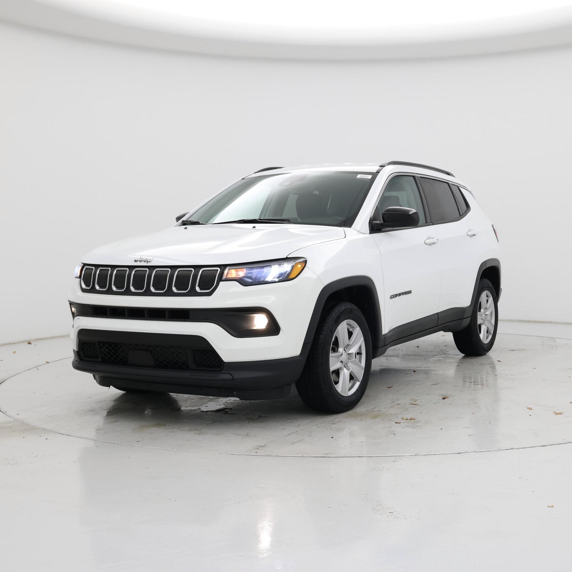 Thumbnail: 2022 Jeep Compass - 4