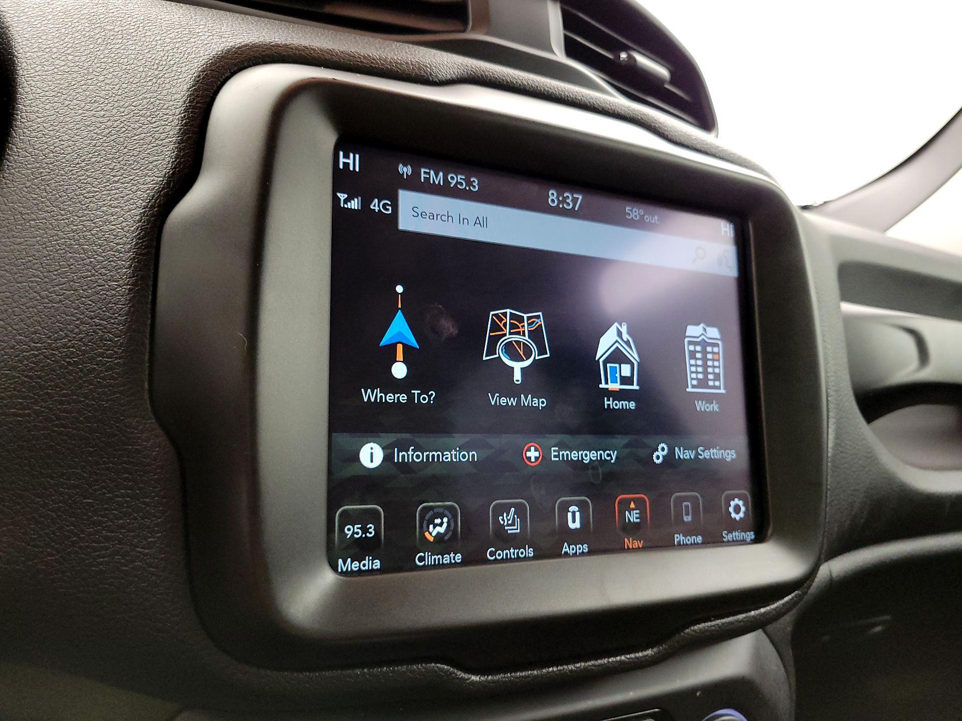 Thumbnail: 2022 Jeep Renegade - 14