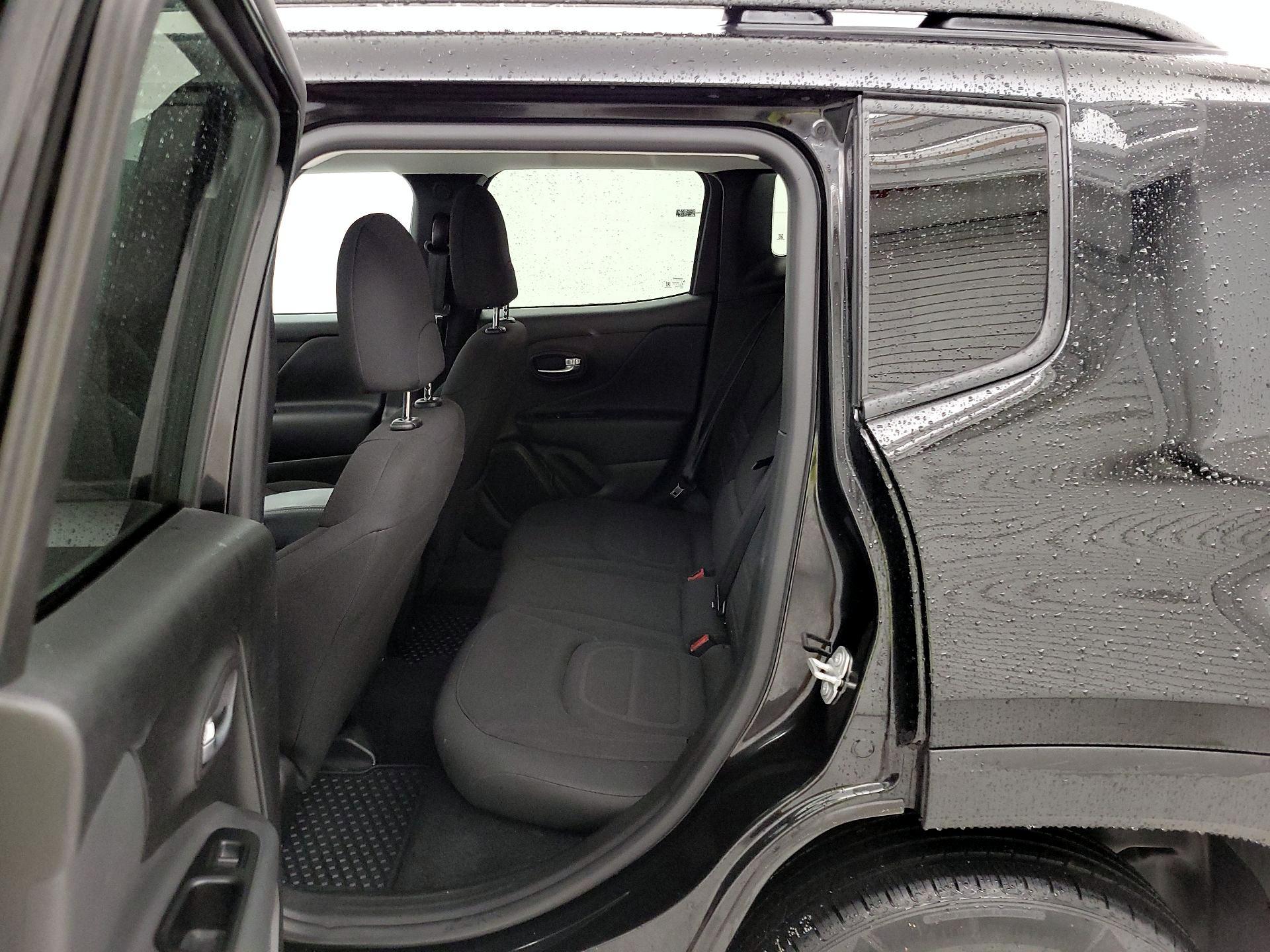 Thumbnail: 2022 Jeep Renegade - 20