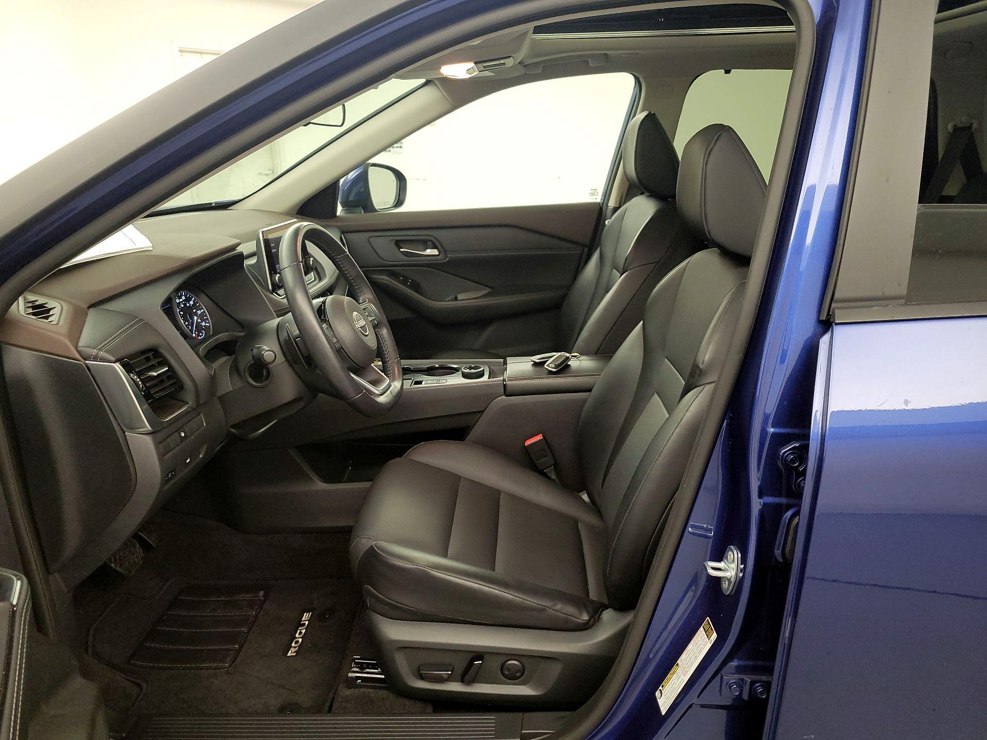 Thumbnail: 2023 Nissan Rogue - 11