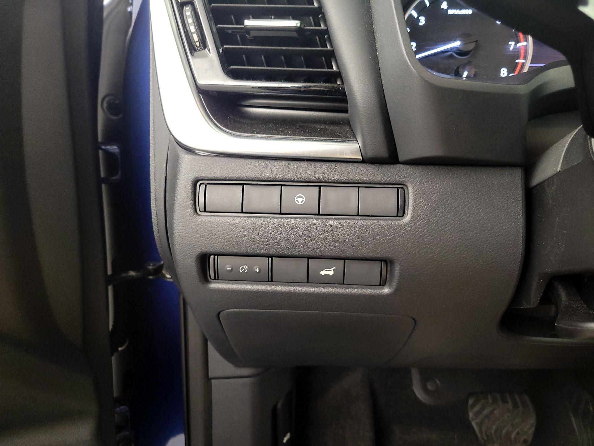 Thumbnail: 2023 Nissan Rogue - 13