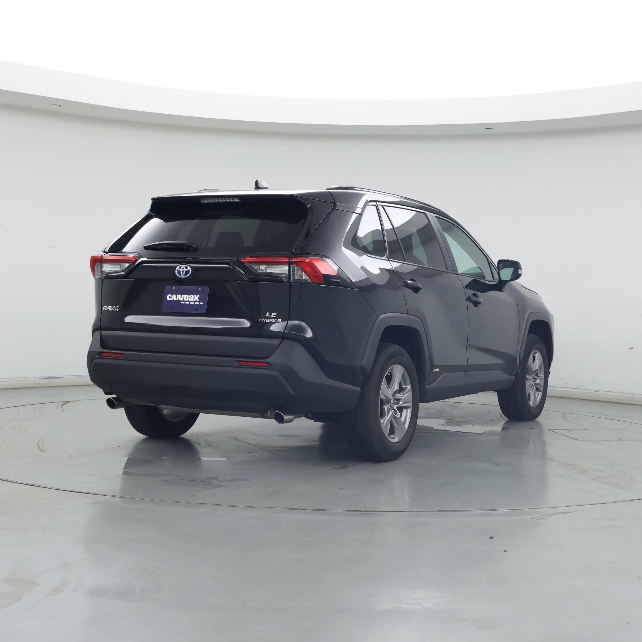 Thumbnail: 2024 Toyota RAV4 - 8