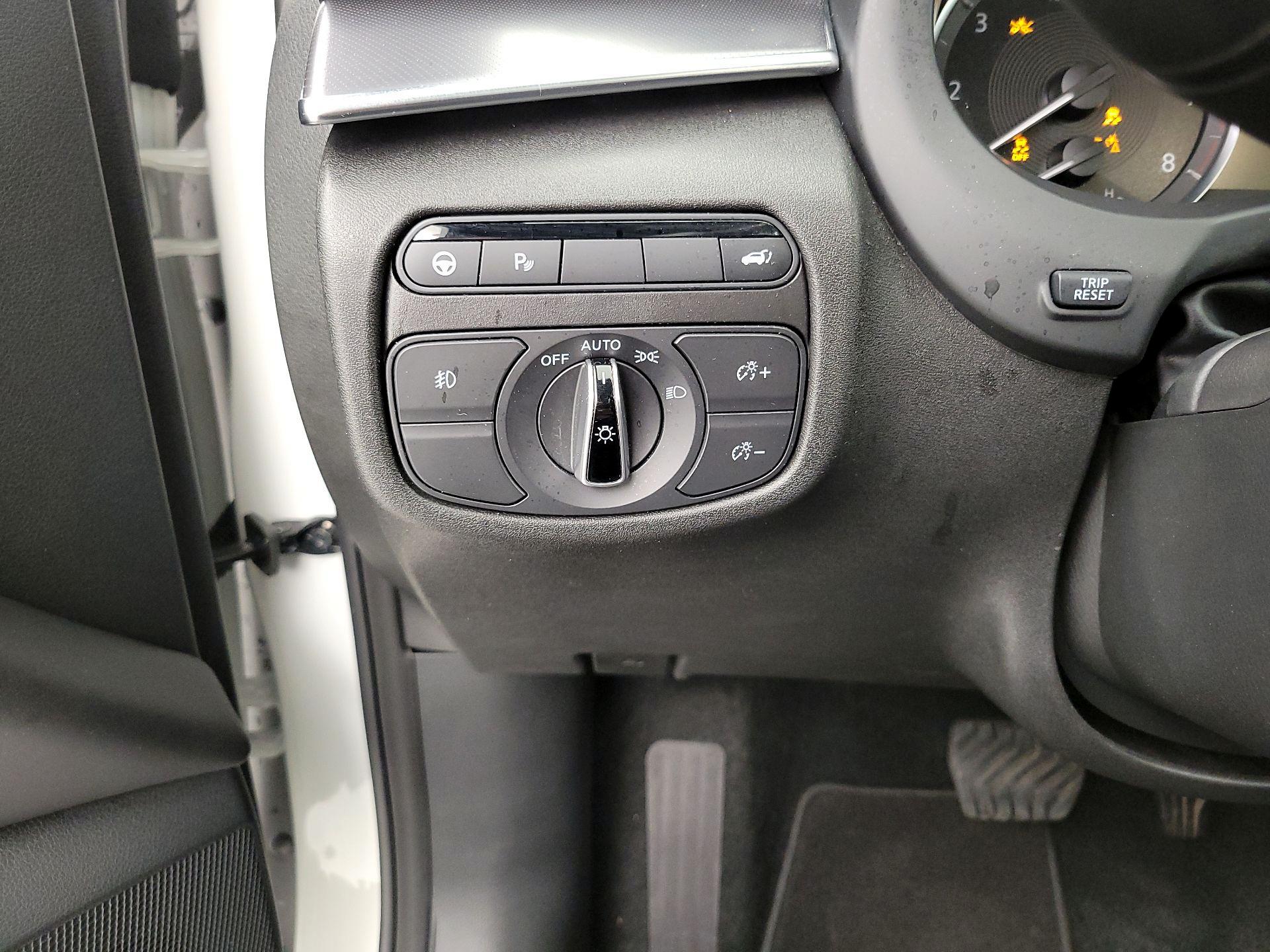 Thumbnail: 2023 INFINITI QX55 - 13