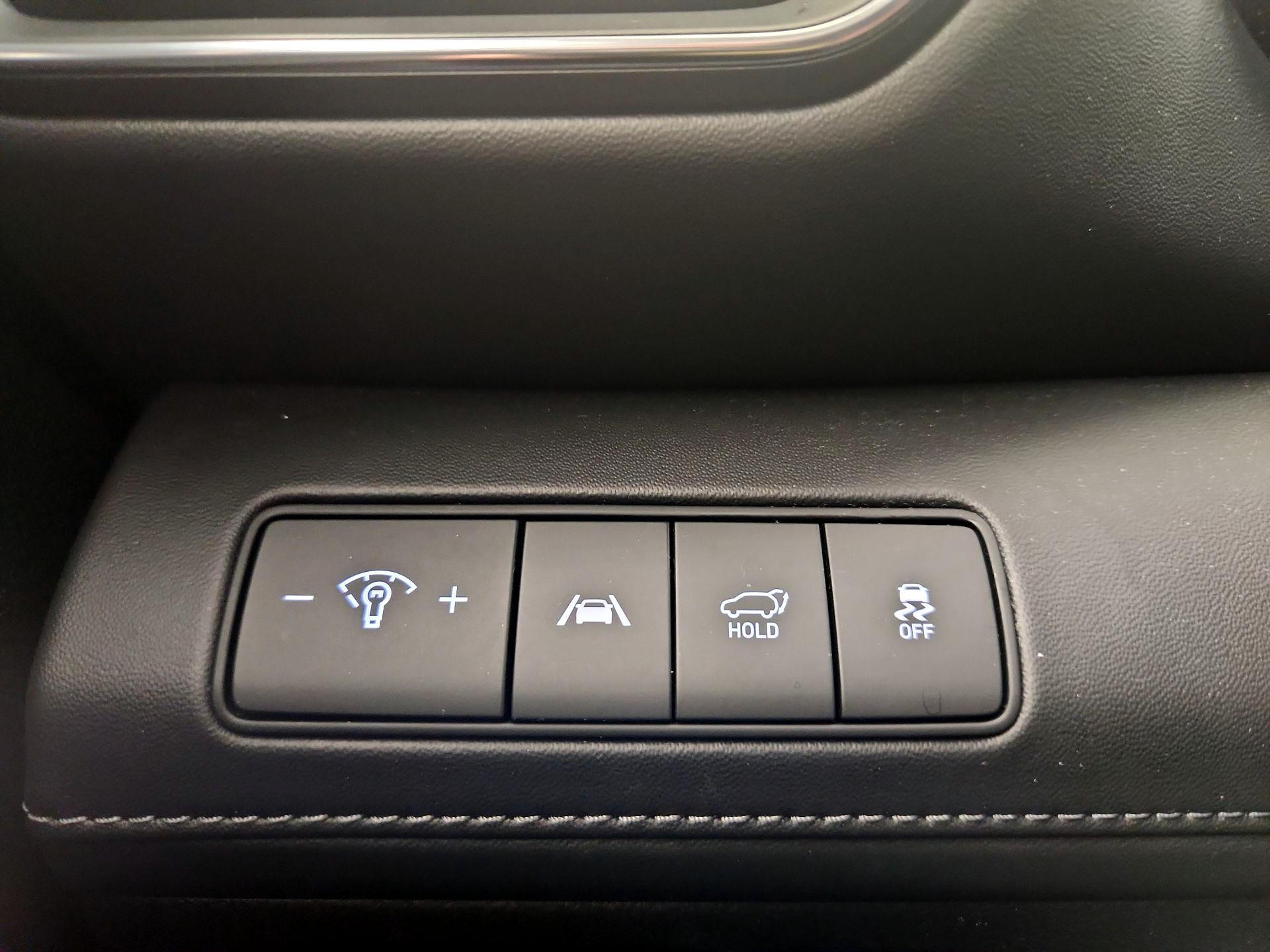 Thumbnail: 2022 Hyundai Santa Fe - 13