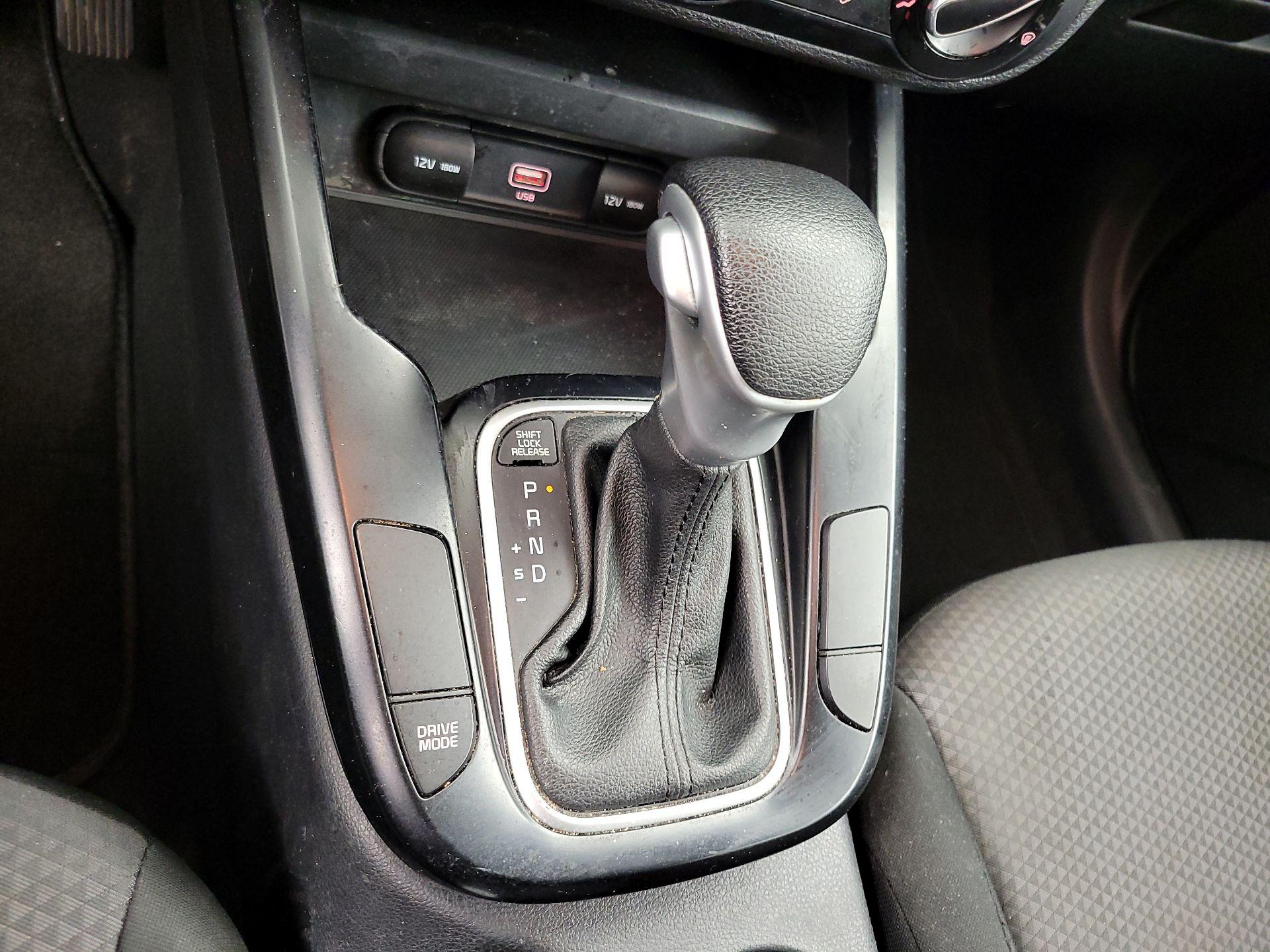 Thumbnail: 2020 Kia Soul - 17