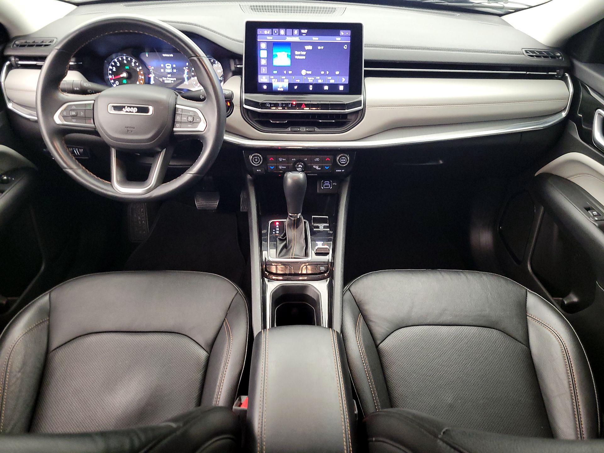 Thumbnail: 2022 Jeep Compass - 9