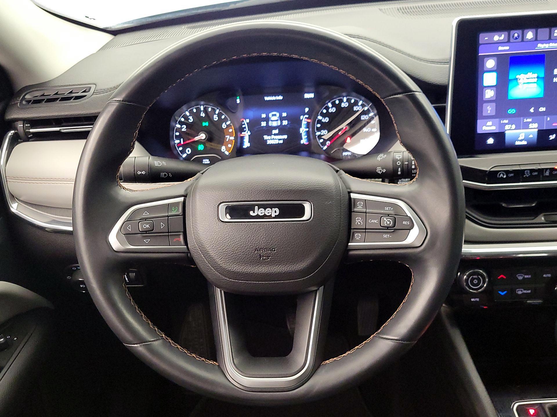 Thumbnail: 2022 Jeep Compass - 10