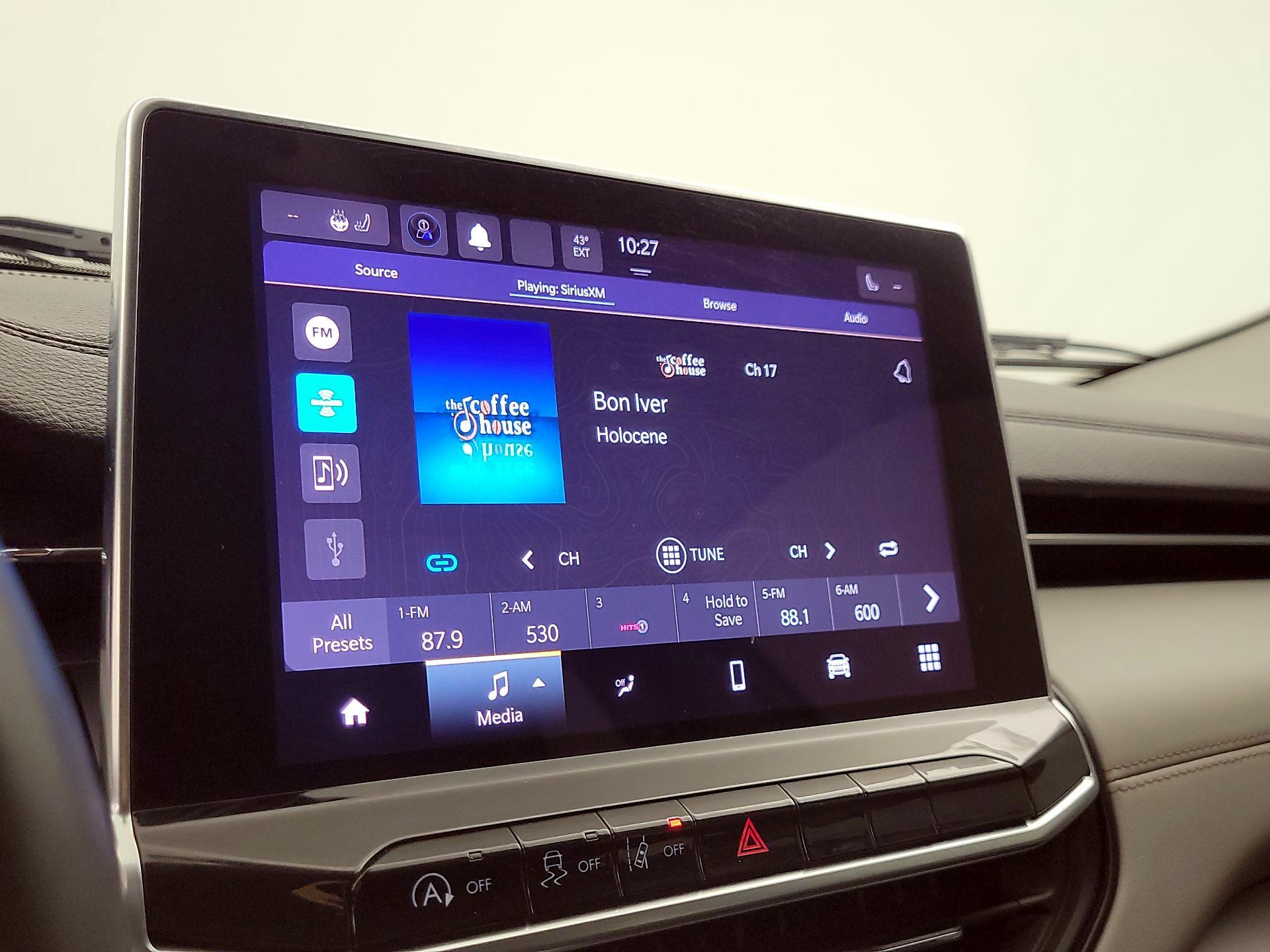 Thumbnail: 2022 Jeep Compass - 15