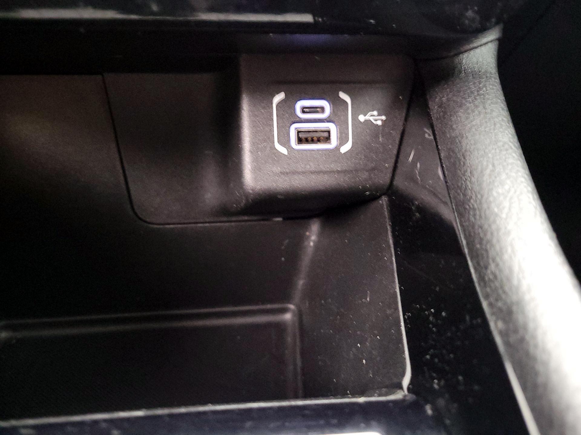 Thumbnail: 2022 Jeep Compass - 18