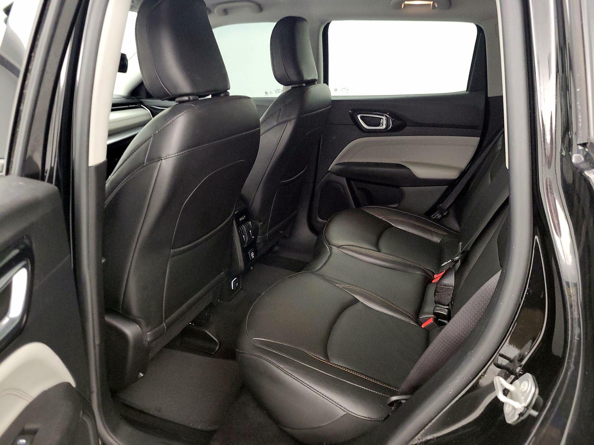 Thumbnail: 2022 Jeep Compass - 19