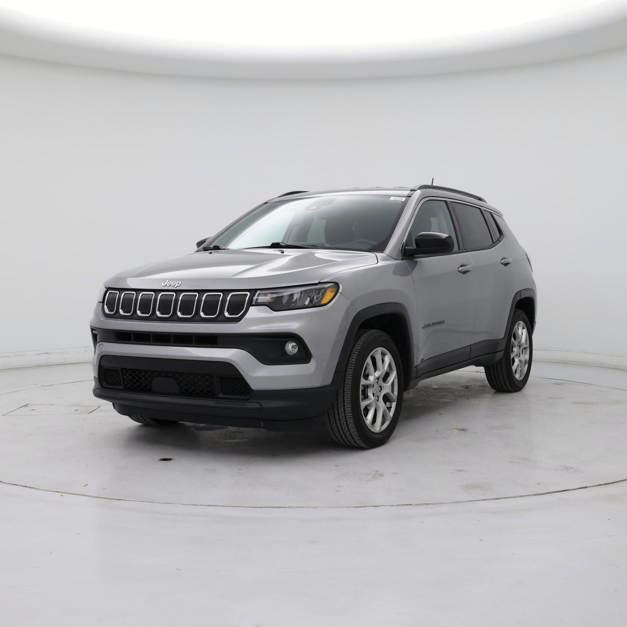 Thumbnail: 2022 Jeep Compass - 4