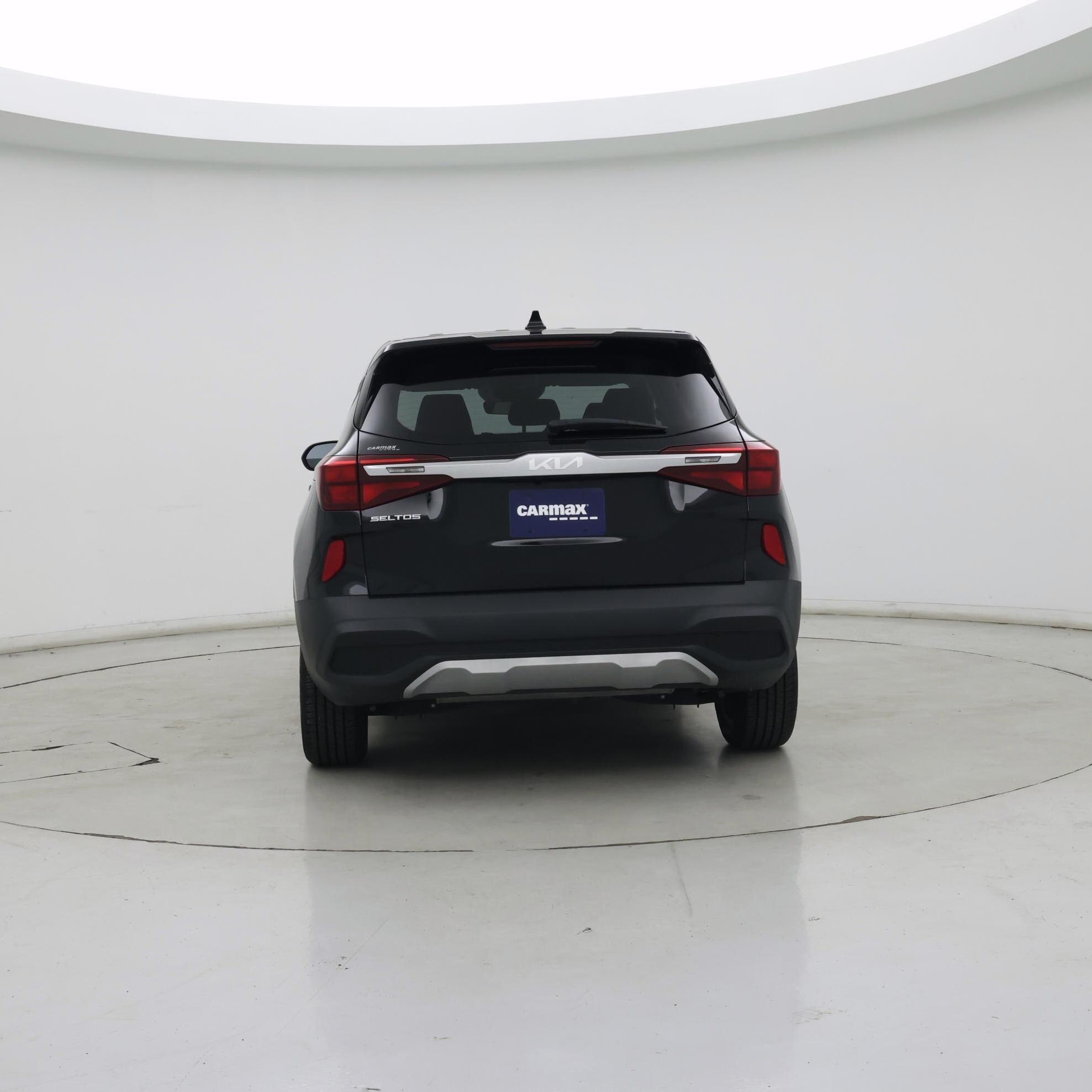 Thumbnail: 2023 Kia Seltos - 6