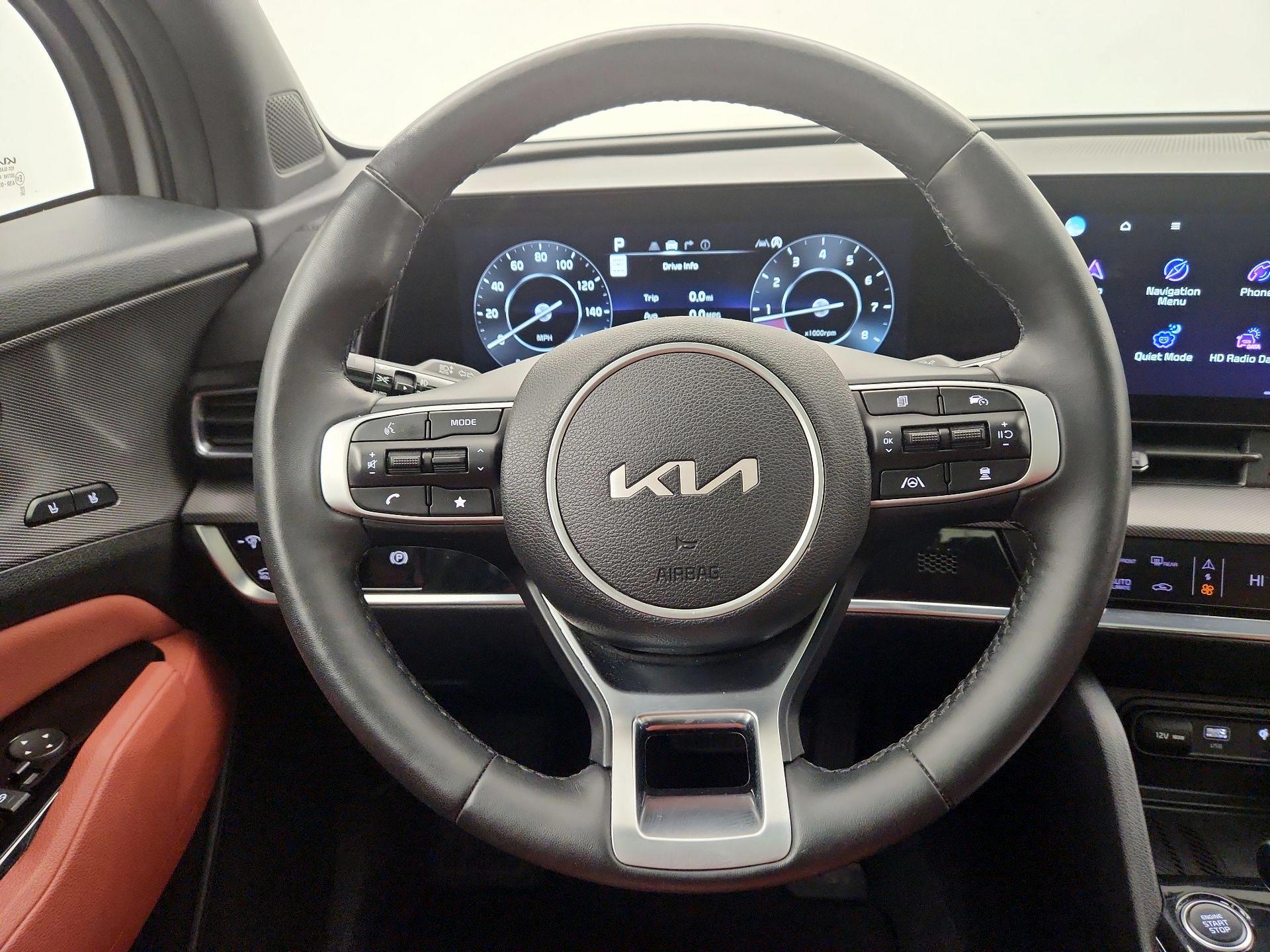 Thumbnail: 2023 Kia Sportage - 10