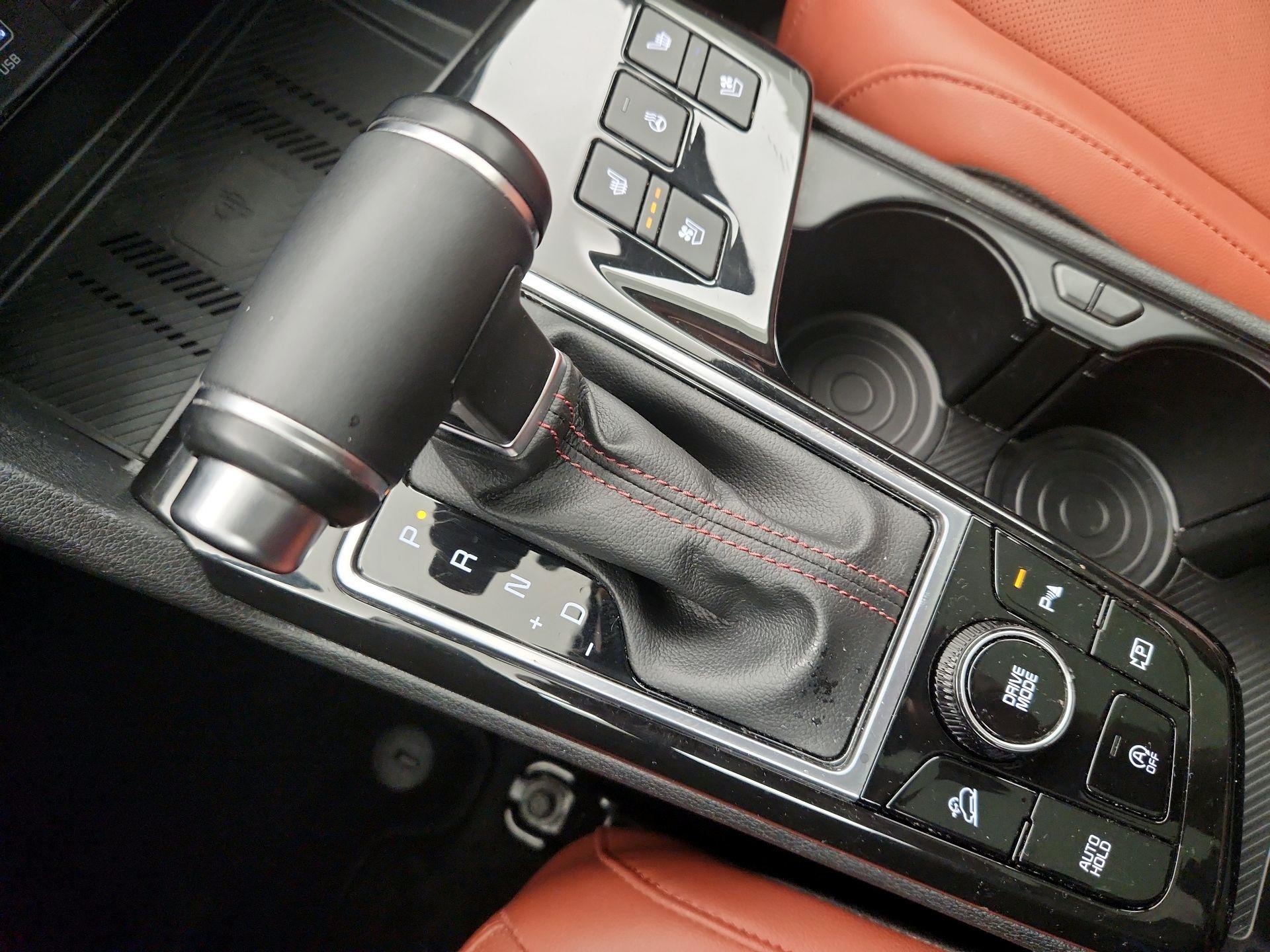 Thumbnail: 2023 Kia Sportage - 18