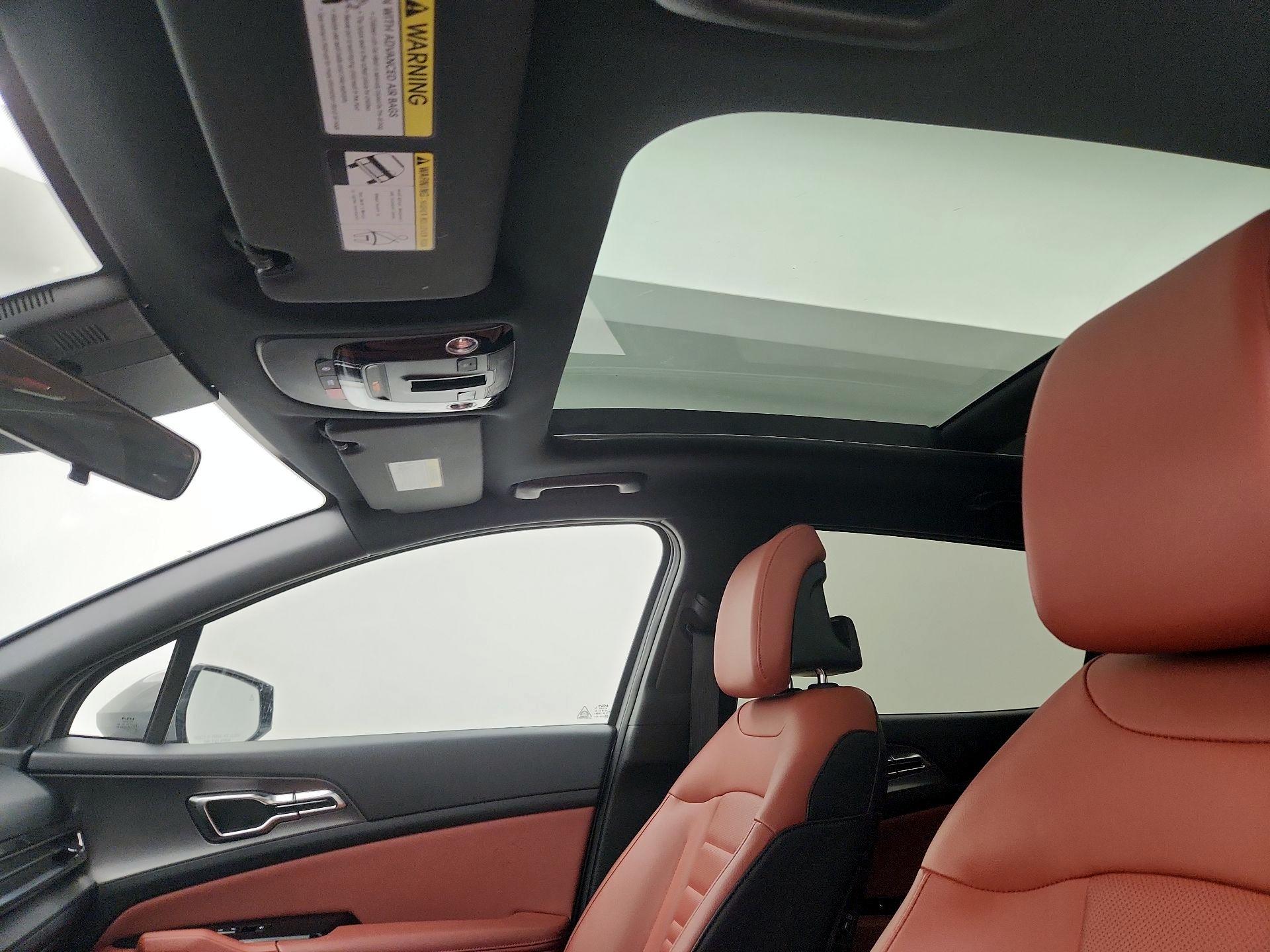 Thumbnail: 2023 Kia Sportage - 20