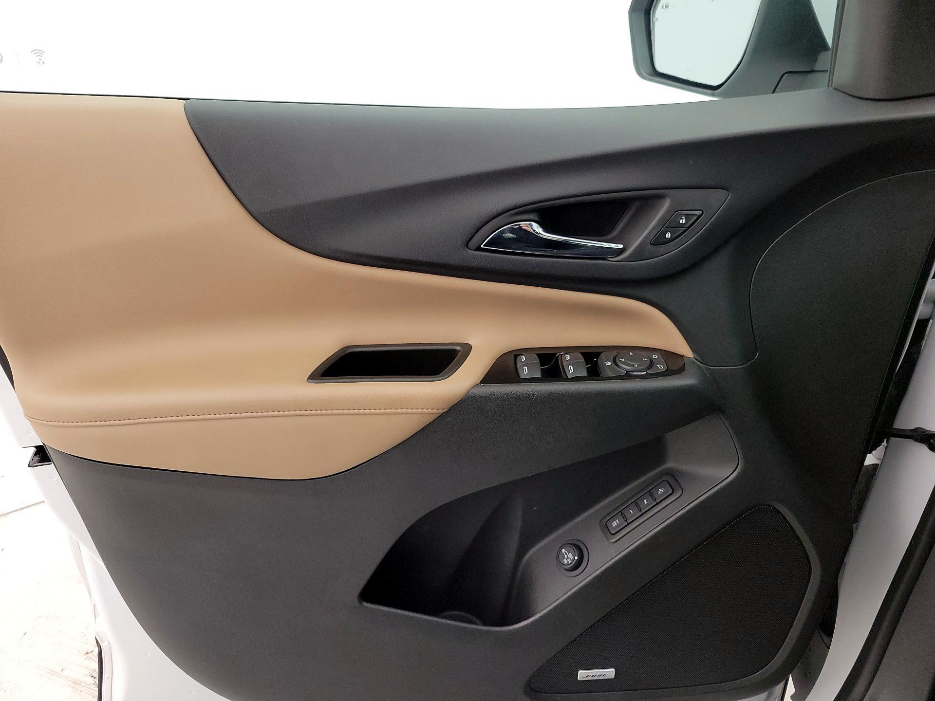 Thumbnail: 2023 Chevrolet Equinox - 12