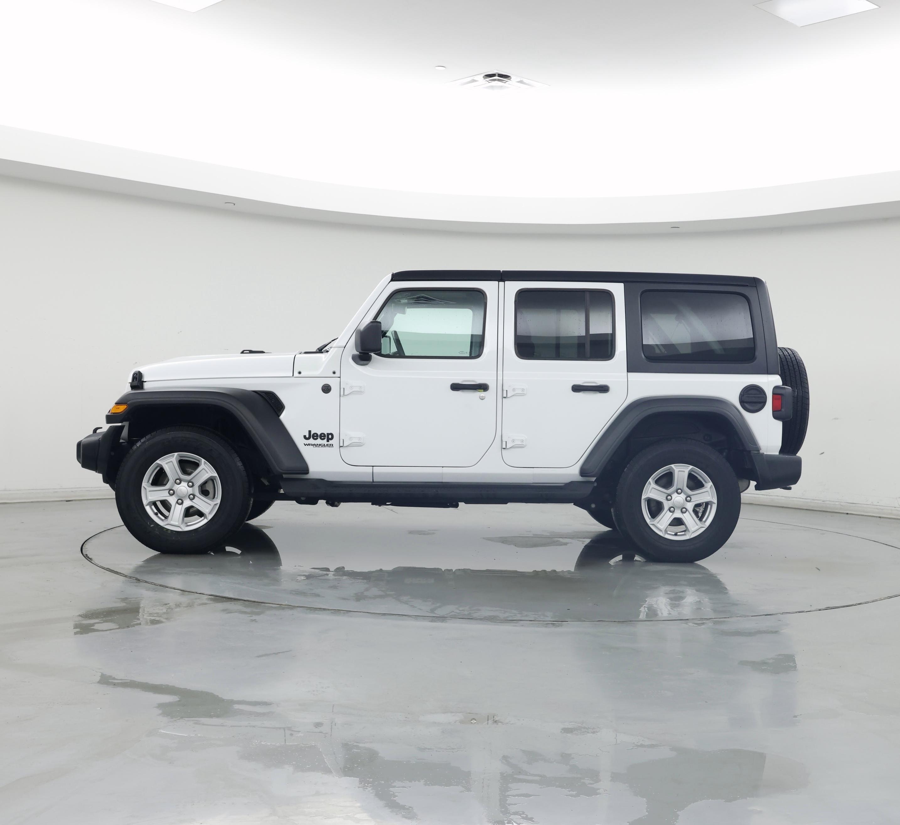 Thumbnail: 2022 Jeep Wrangler - 3