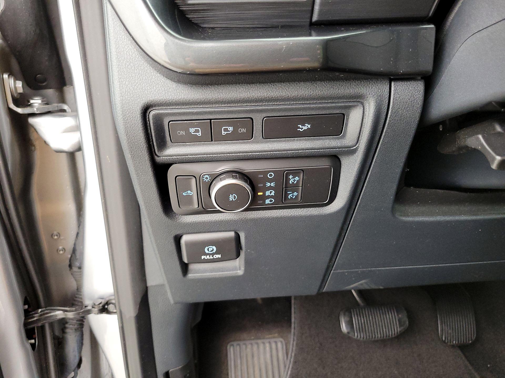 Thumbnail: 2022 Ford F-150 - 13