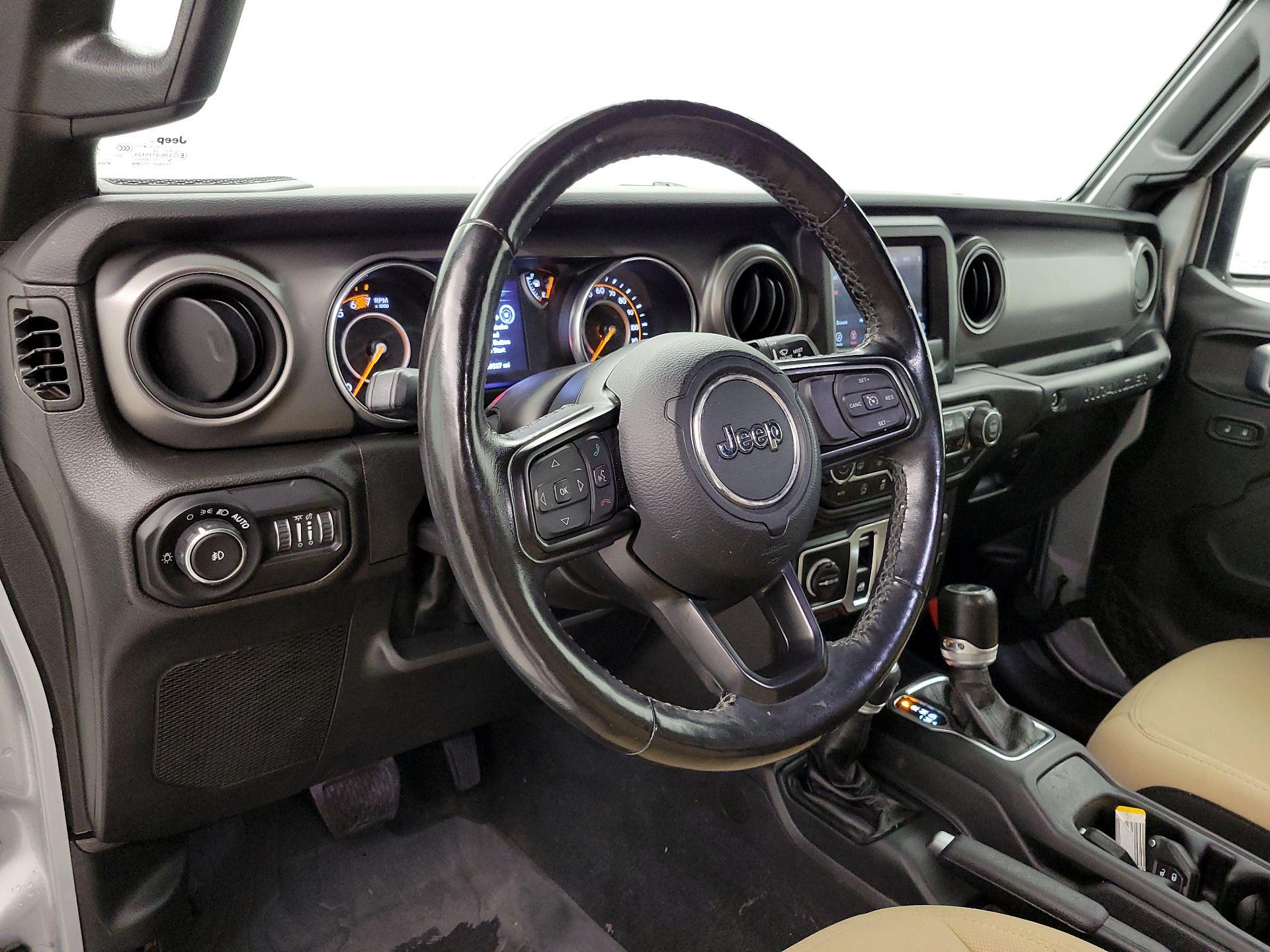 Thumbnail: 2022 Jeep Wrangler - 9