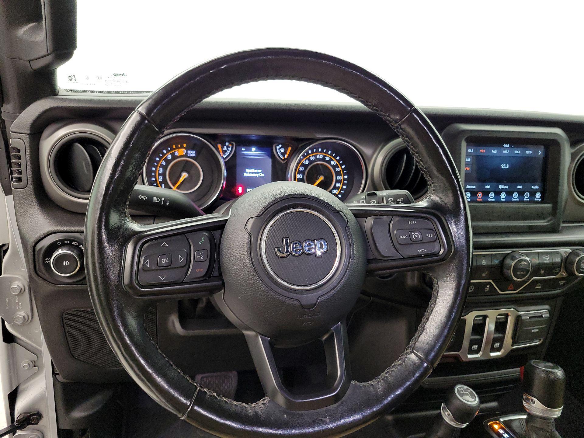 Thumbnail: 2022 Jeep Wrangler - 10