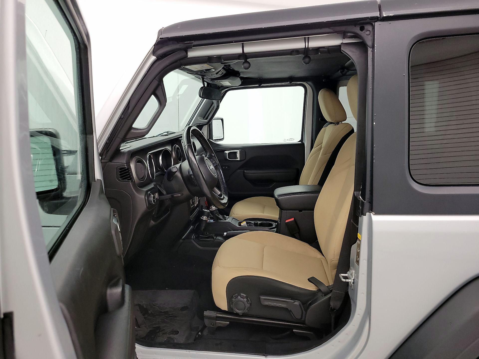 Thumbnail: 2022 Jeep Wrangler - 11