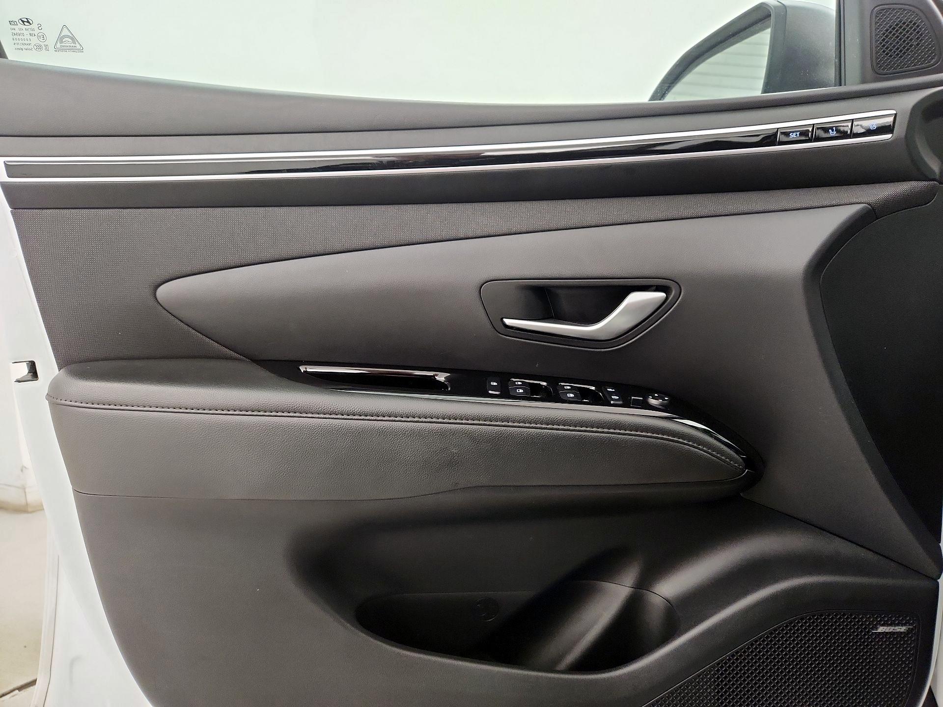 Thumbnail: 2022 Hyundai Tucson - 12