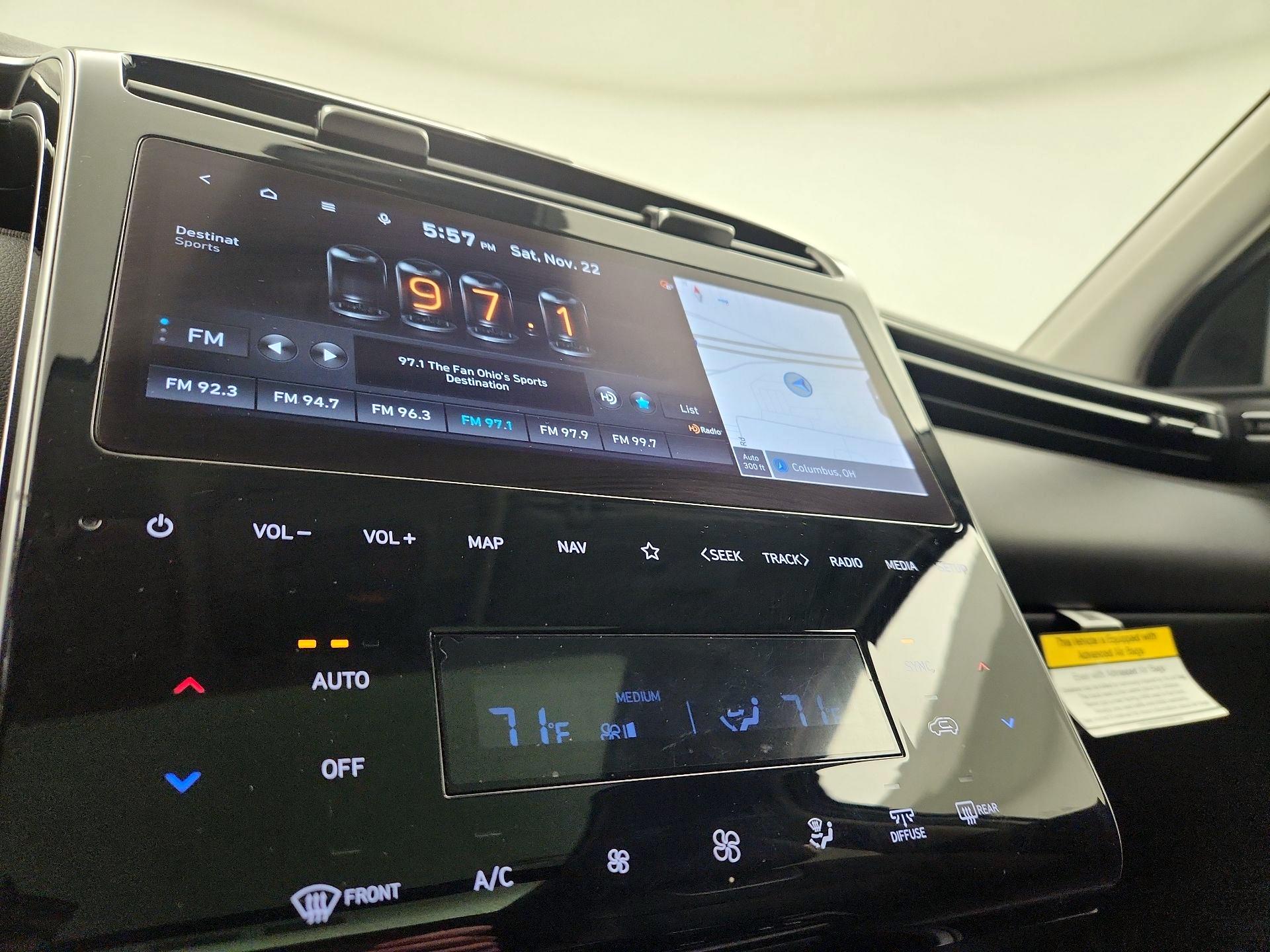 Thumbnail: 2022 Hyundai Tucson - 17