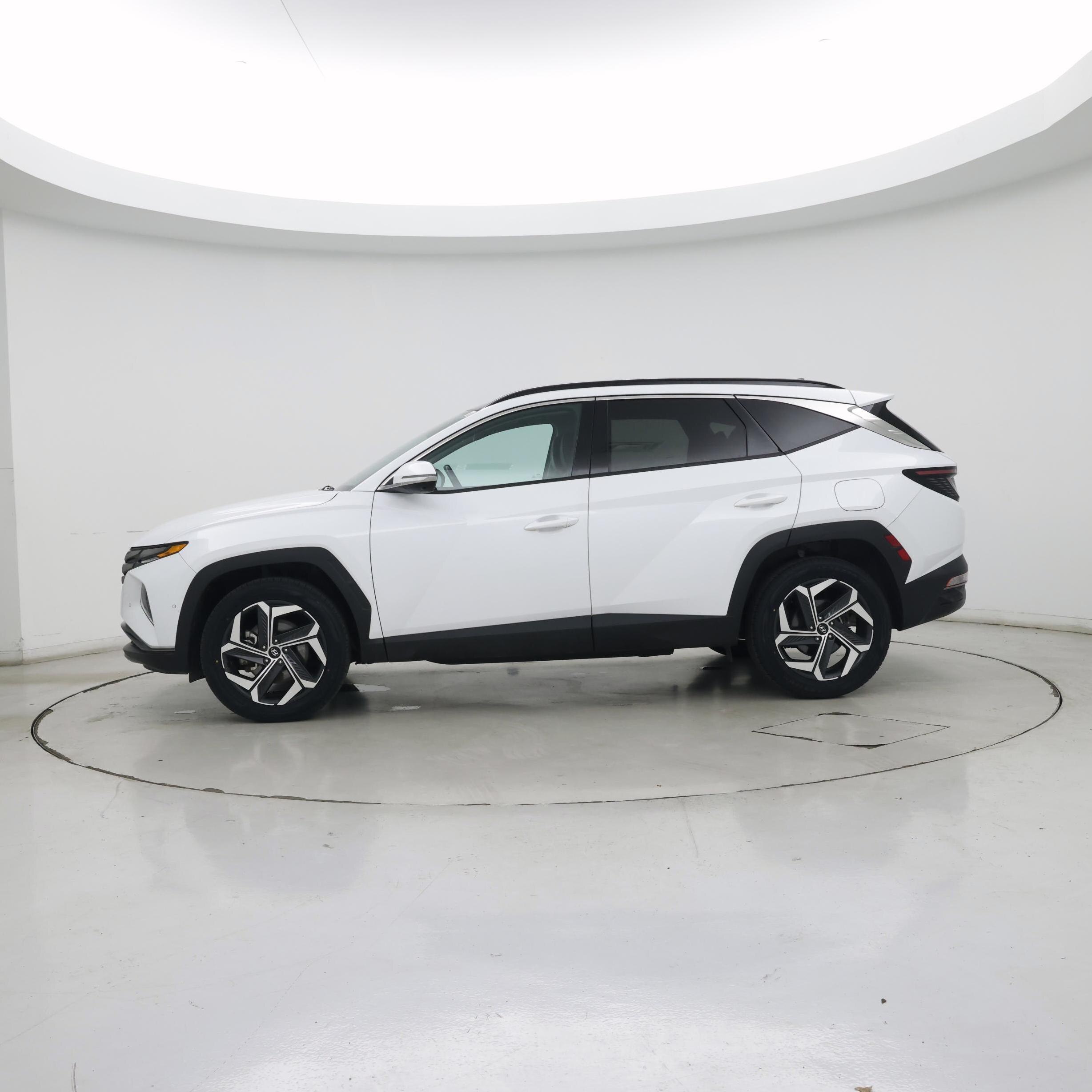 Thumbnail: 2022 Hyundai Tucson - 3