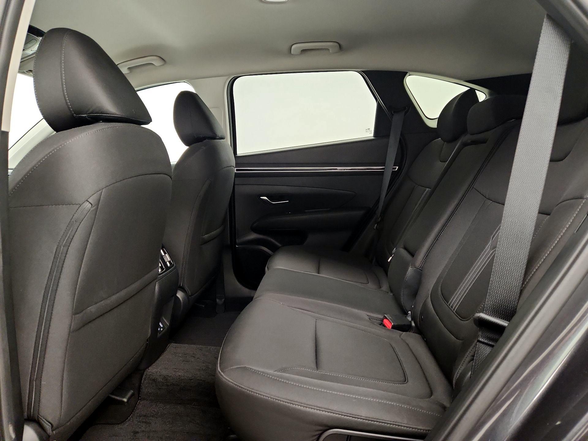 Thumbnail: 2023 Hyundai Tucson - 19