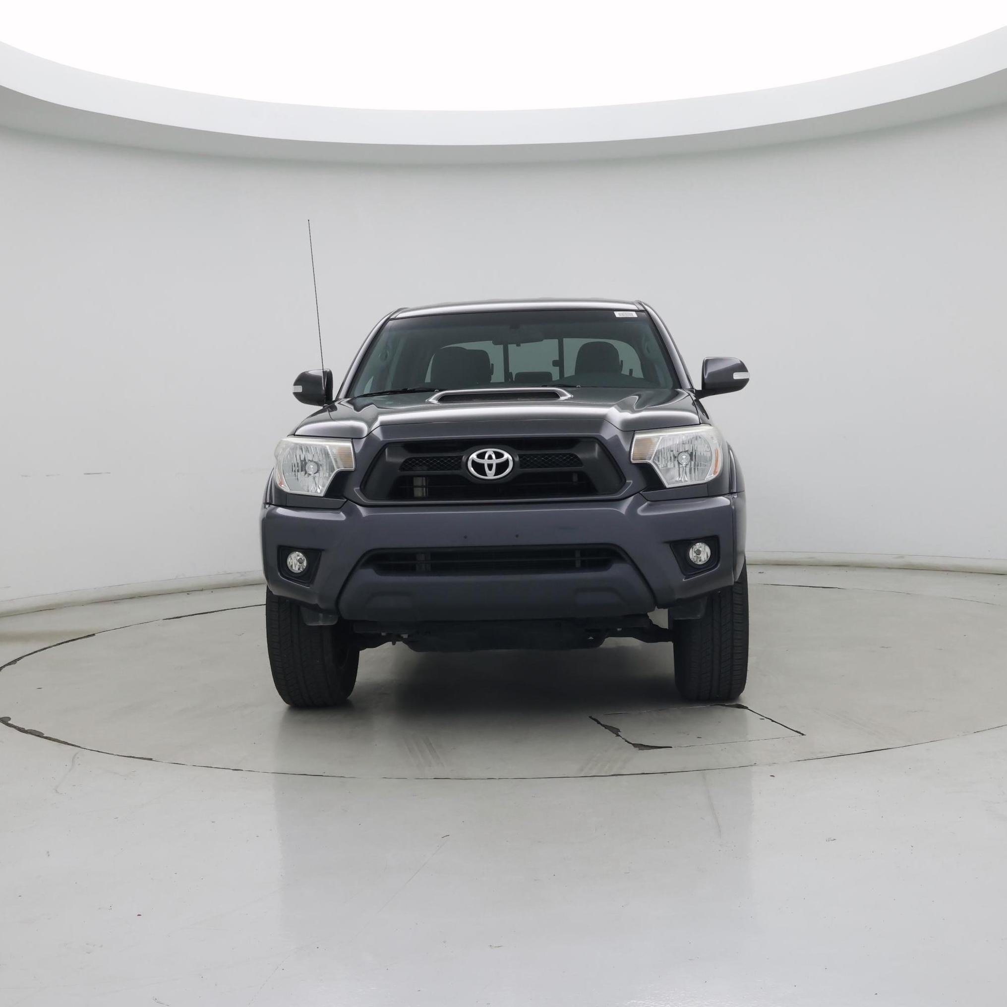 Thumbnail: 2015 Toyota Tacoma - 5
