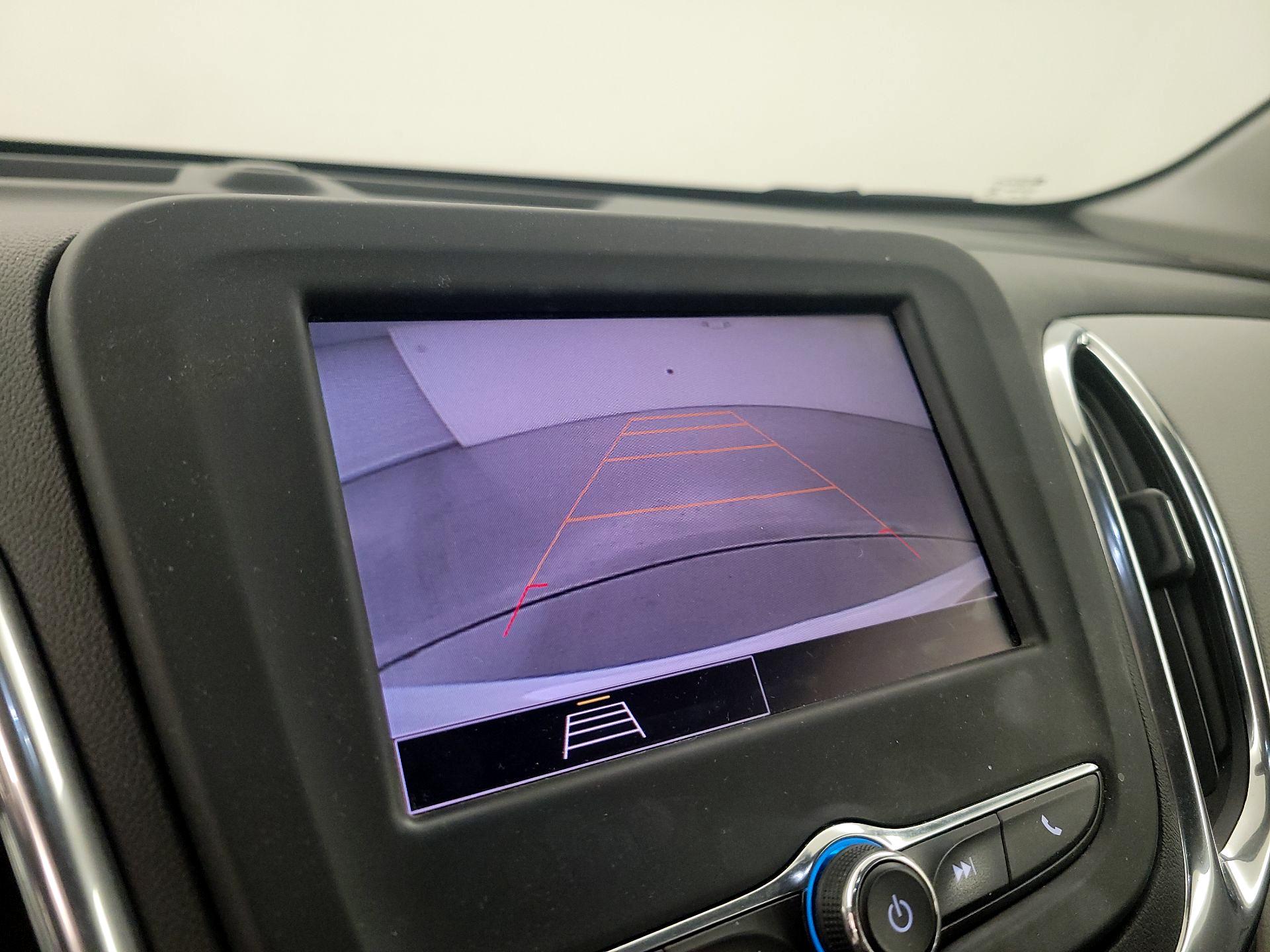 Thumbnail: 2022 Chevrolet Equinox - 14